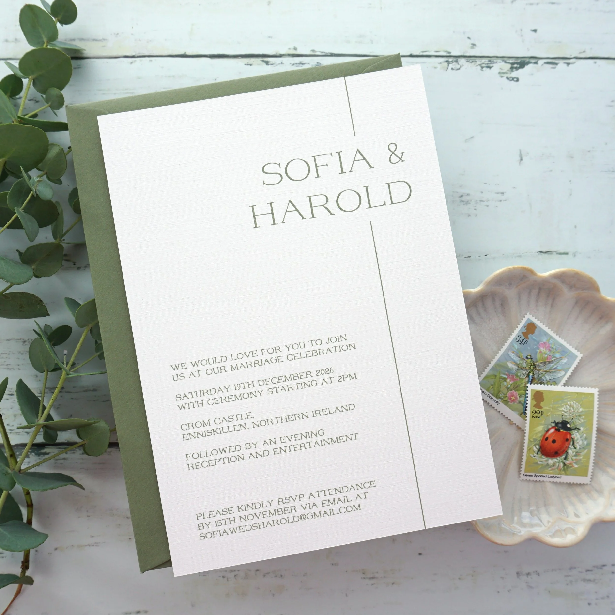 SOFIA - There is something eye catching about a simplistic design, the Sofia suite certainly has our attention. With minimalist design and striking typography this invitation shows that less is sometimes more. If green isn&rsquo;t for you, you&rsquo;