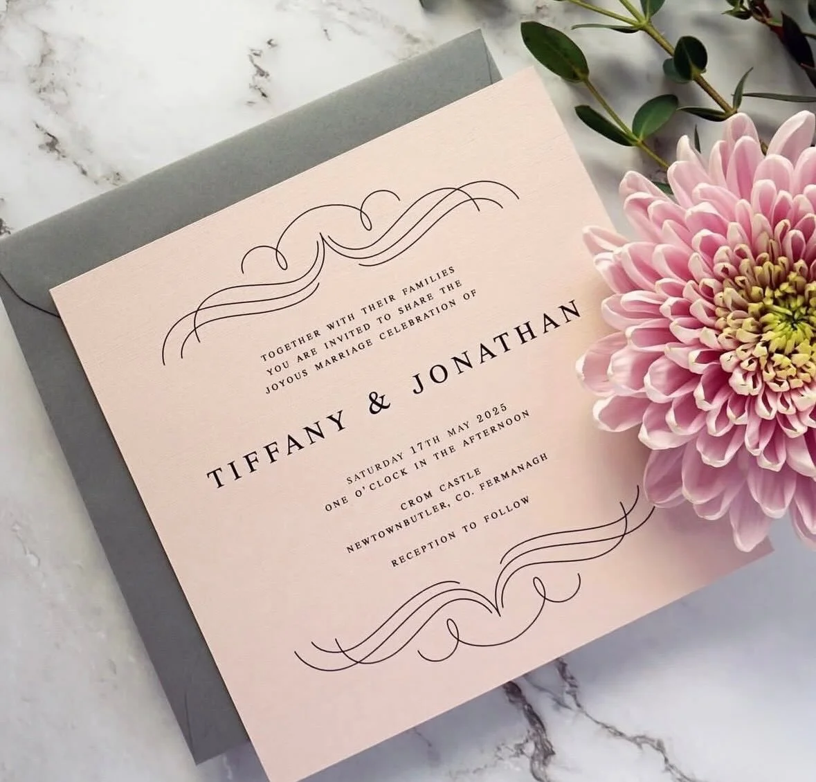 TIFFANY - The vibe is modern elegance with this blush pink invitation, partnered with a smoke grey envelope and finished with simplistic flourishes to make your heart sing
.
.
.
#weddingstationery #weddinginvitation #artdecowedding #weddingsigns #wel