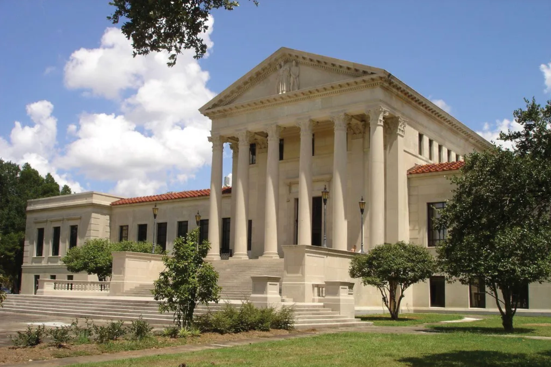 LSU hero