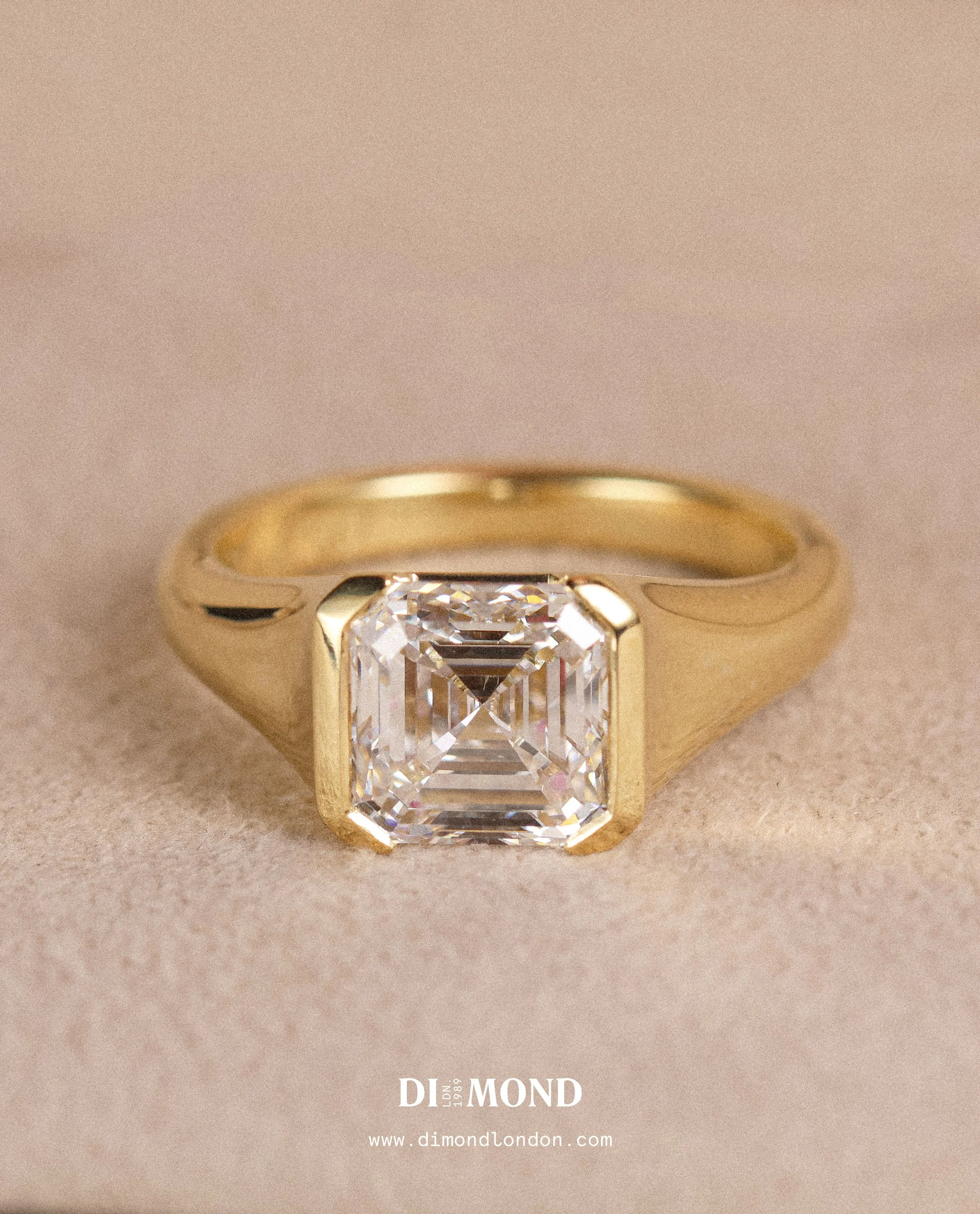 Chunky gold partial bezel unisex ring.