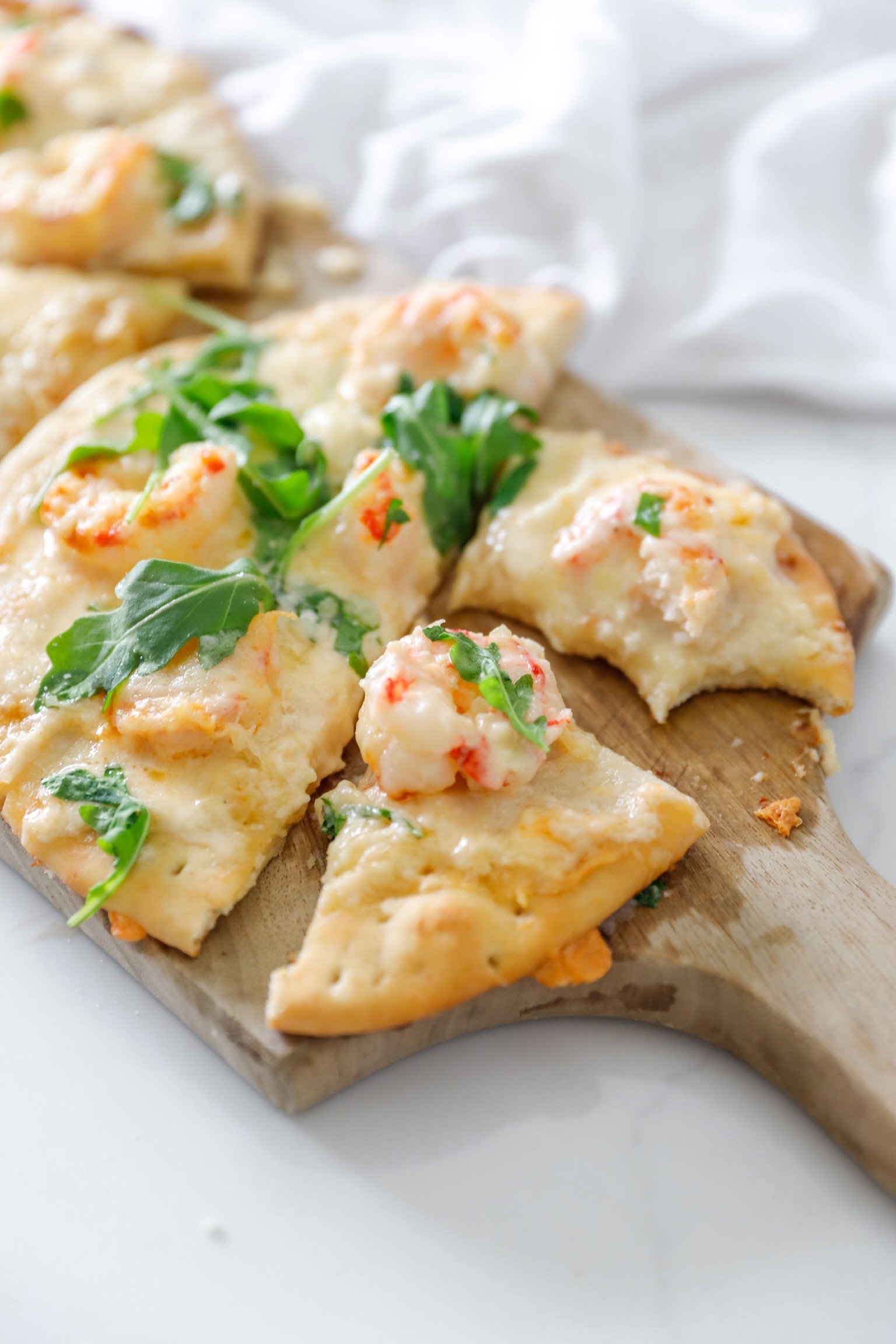 Shrimp Alfredo Flatbread — Mer and Meg's Escapades