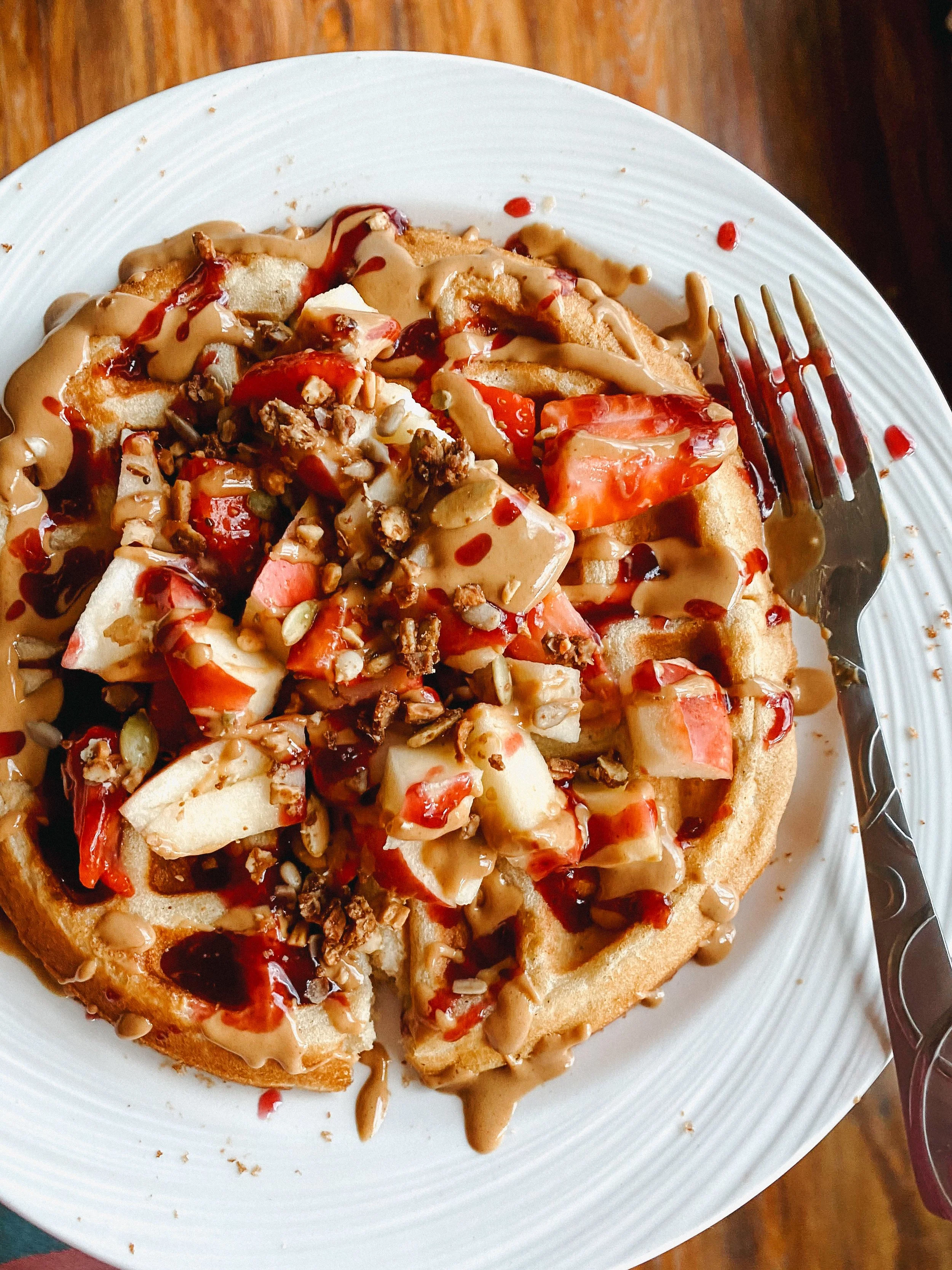 The Waffle Combo I Can’t Stop Making | (Strawberry + Apple + PB)