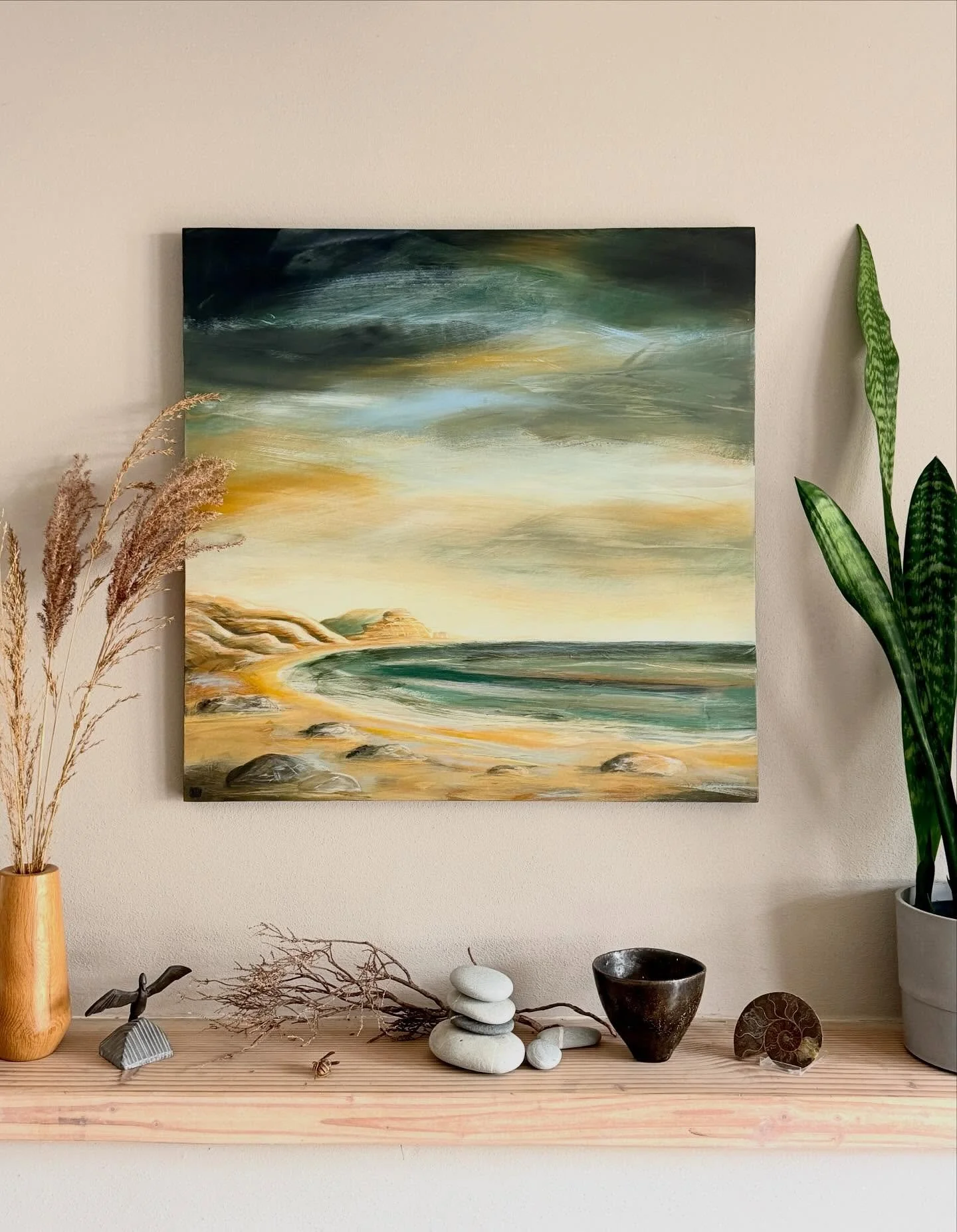 A new painting ready for @dorsetartweeks which starts in just over 2 weeks!

I have subdued my palette somewhat as I was looking for a softer vibe for the local coastline of Charmouth Beach. 
This will be available once the event starts-get my studio