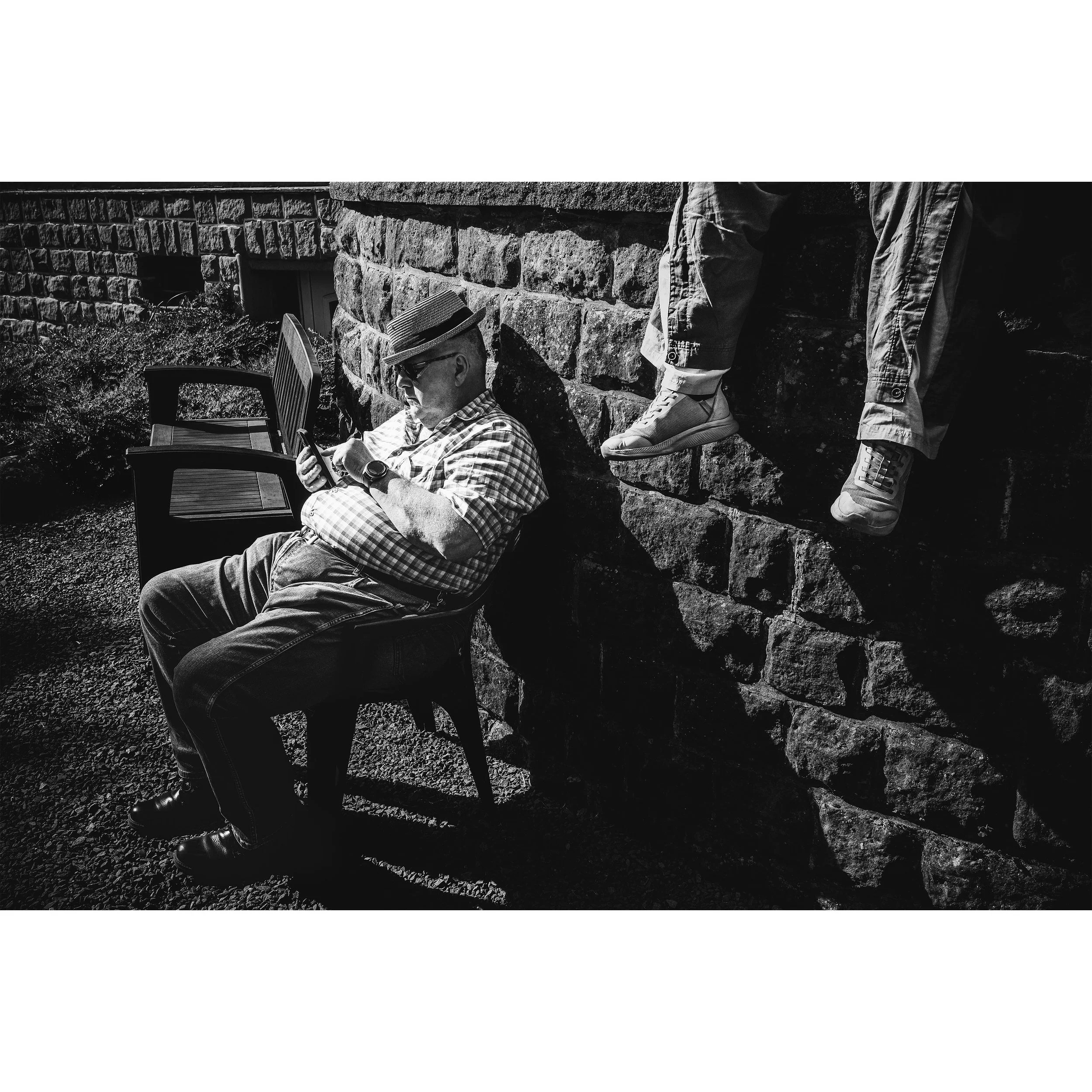 Grounded

#people #photography #documentary #natural #moment