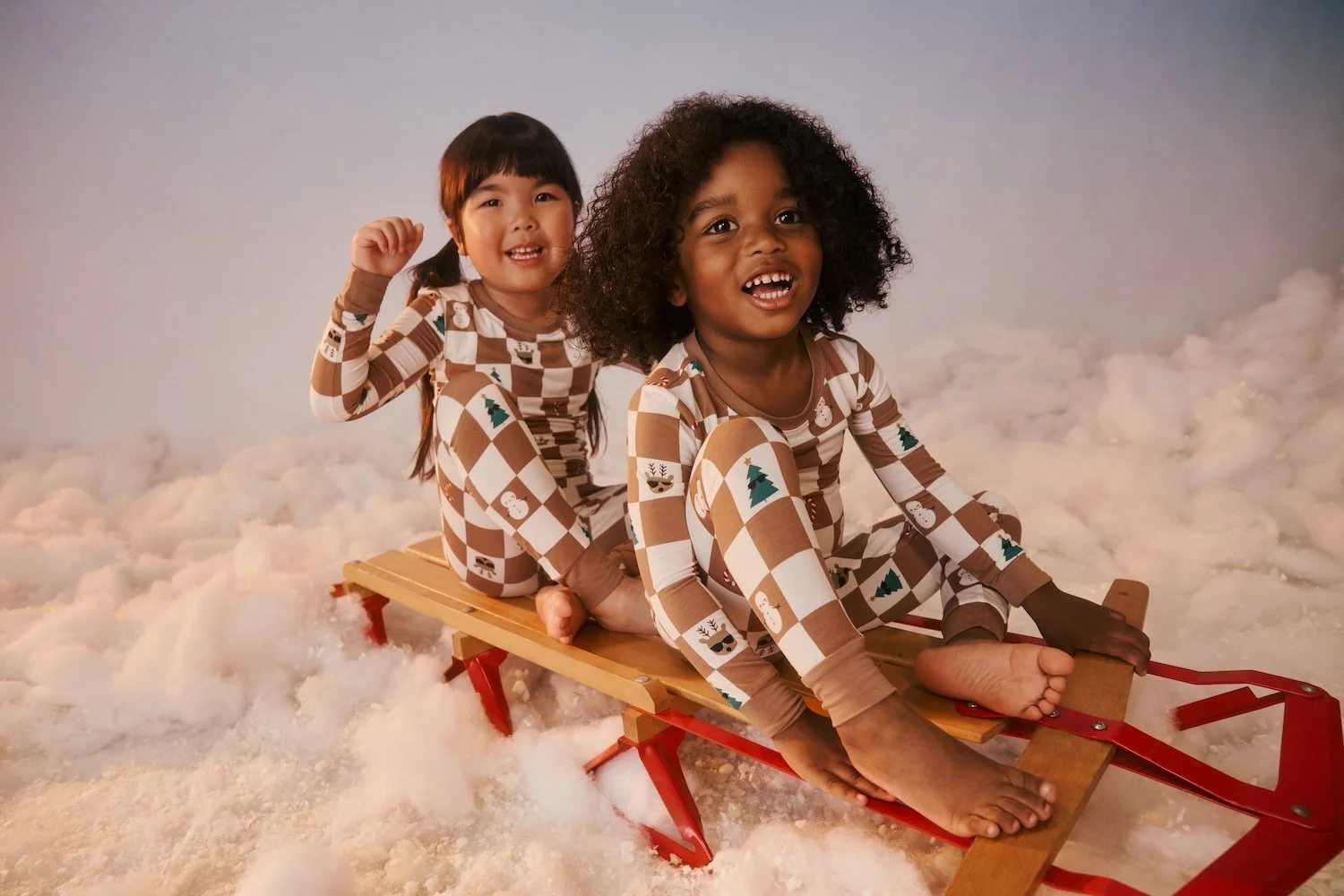 SR0043_HolidayChecksDuo-7053_UCRP.jpg