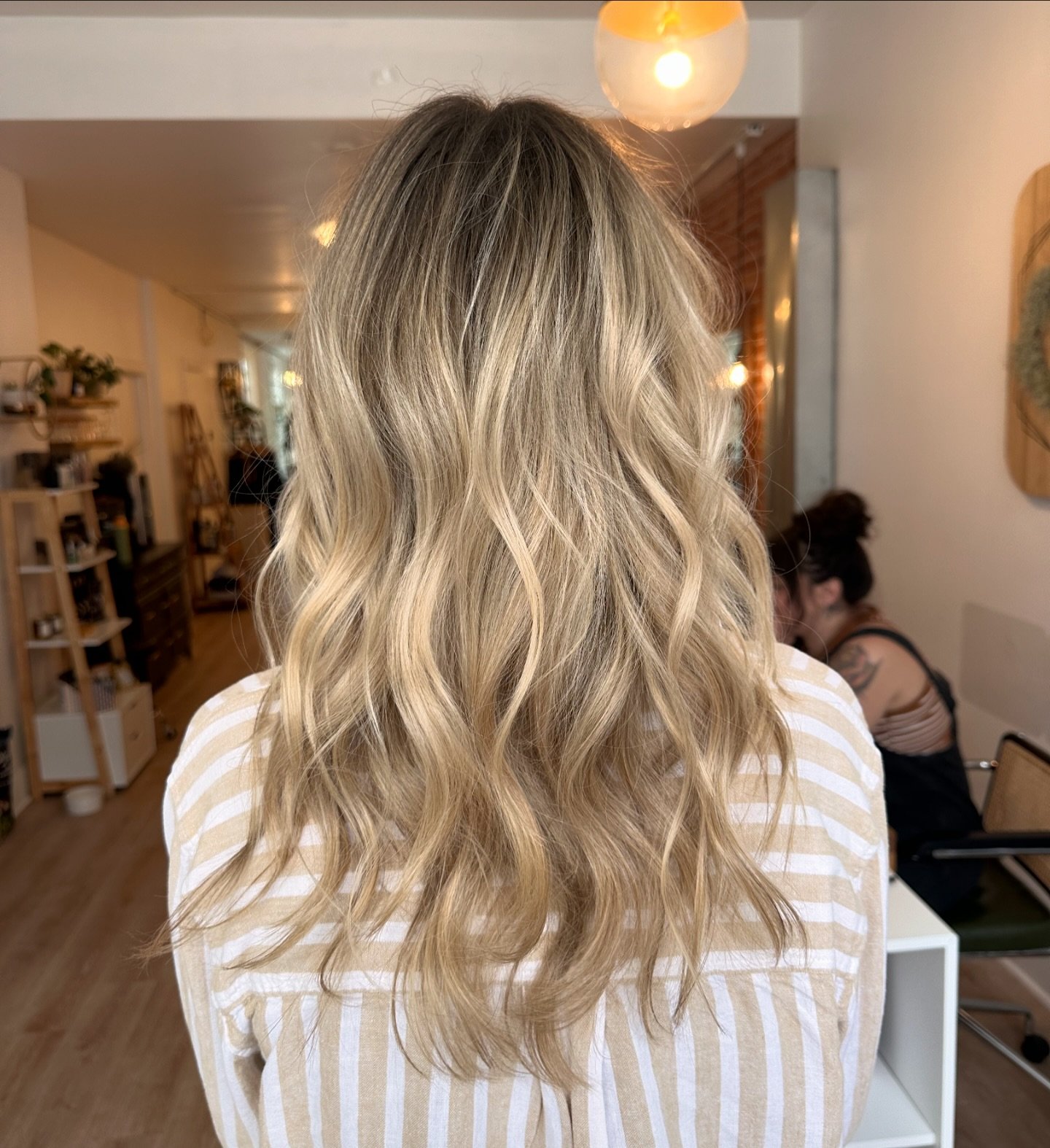 We are OBSESSED 🤩 hair by @sydnieck_hair