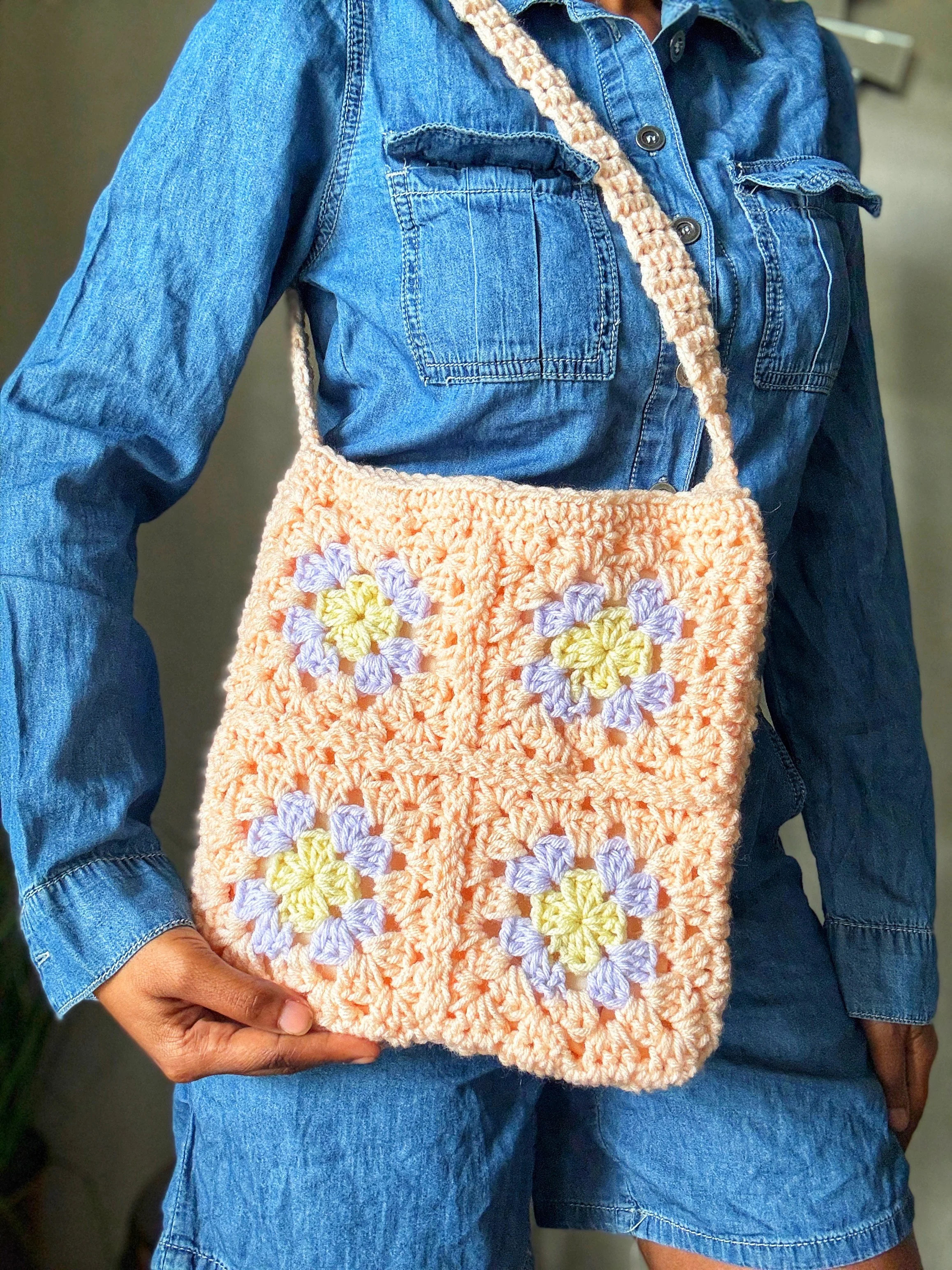 The 4 Squares Crochet Bag.