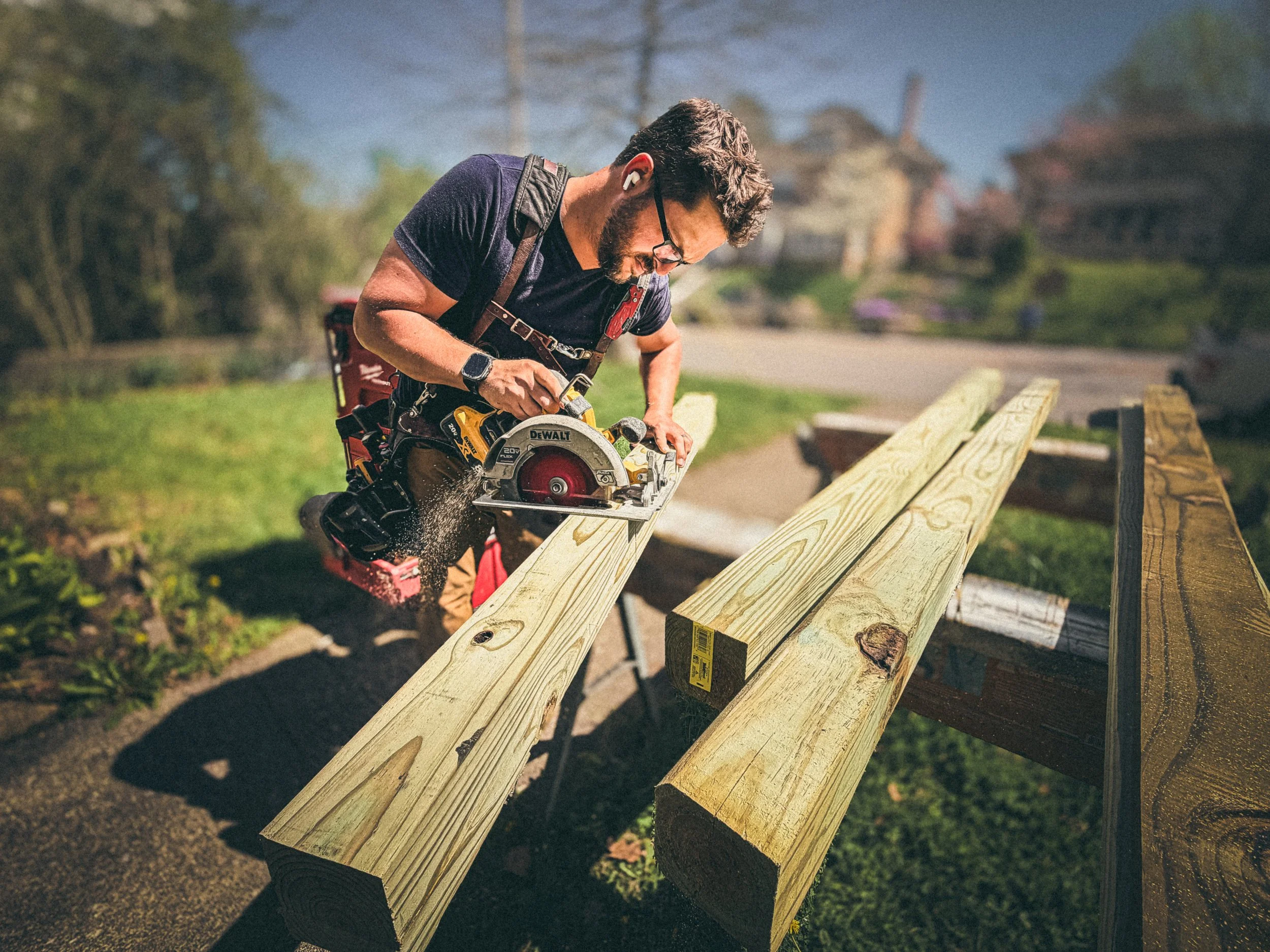 Carpenter or Handyman?