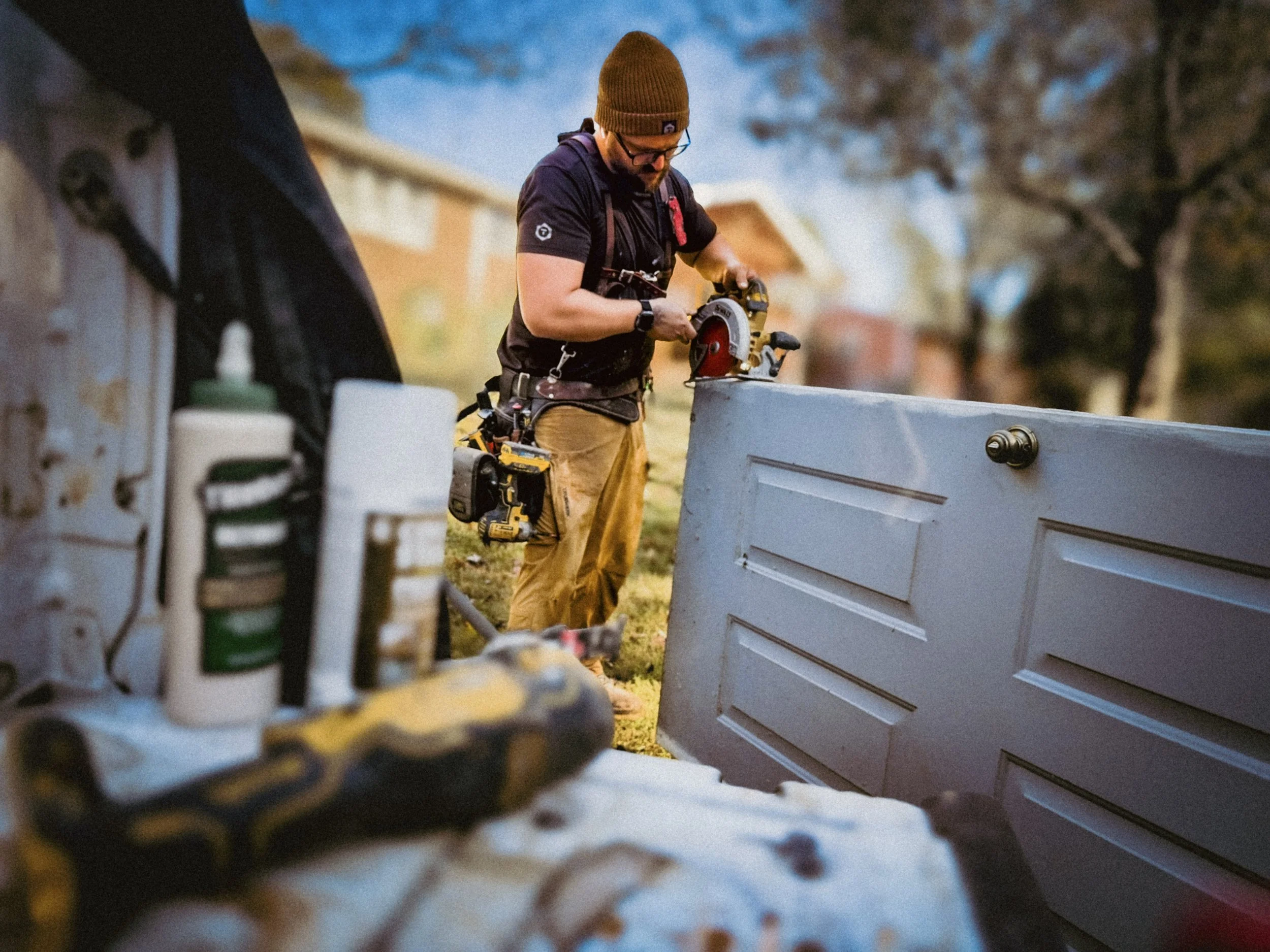 Cutting door casing on a mitre saw