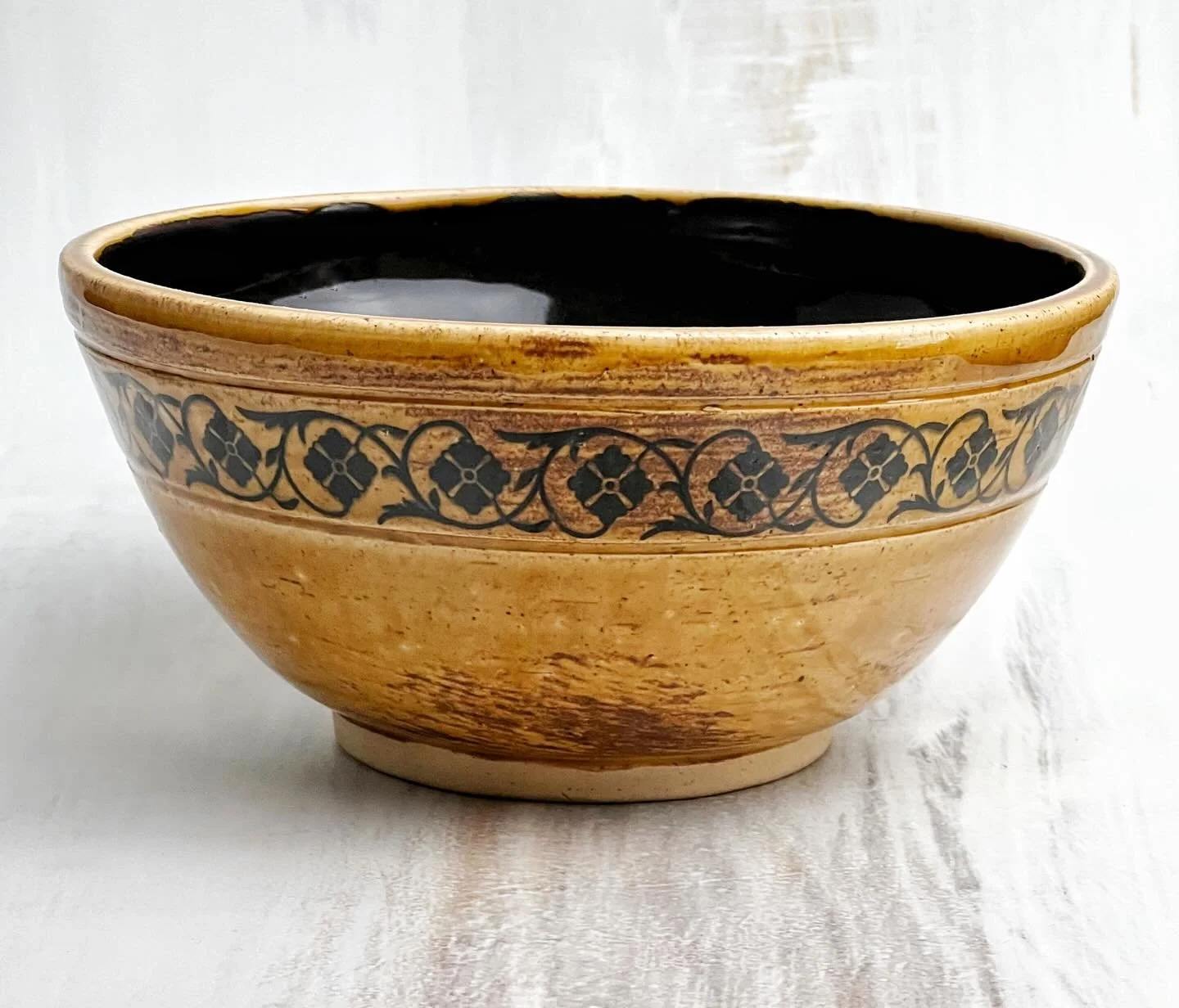 I absolutely love @maycocolors&rsquo; Amber Topaz glaze over transfers!