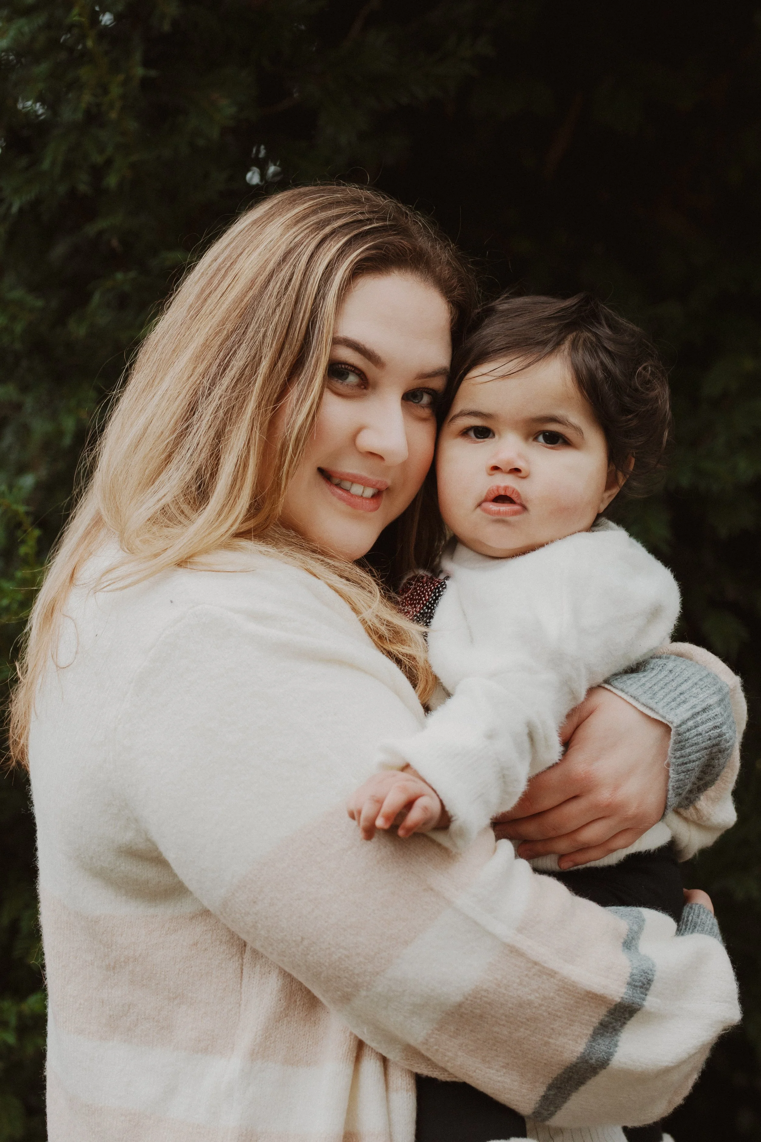 Mummy and baby photography Bedford