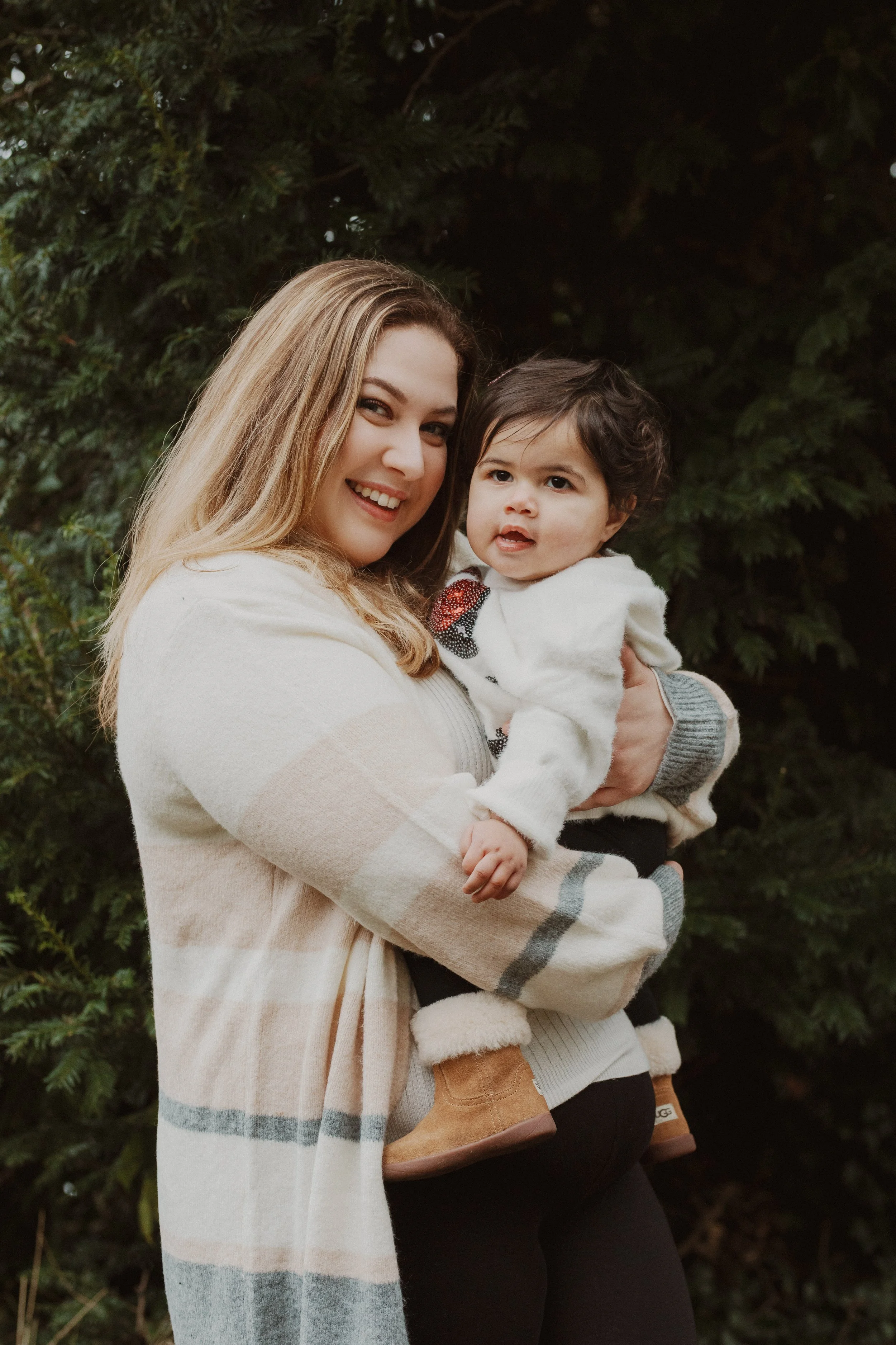 Mummy and baby photography Bedford