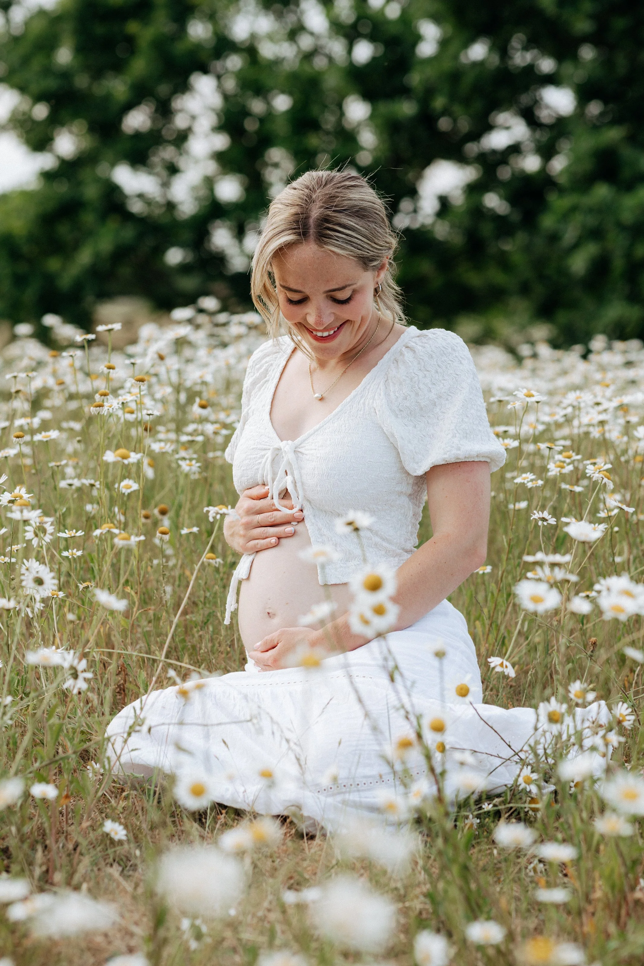 Maternity photographer Bedfordshire Cambridgeshire