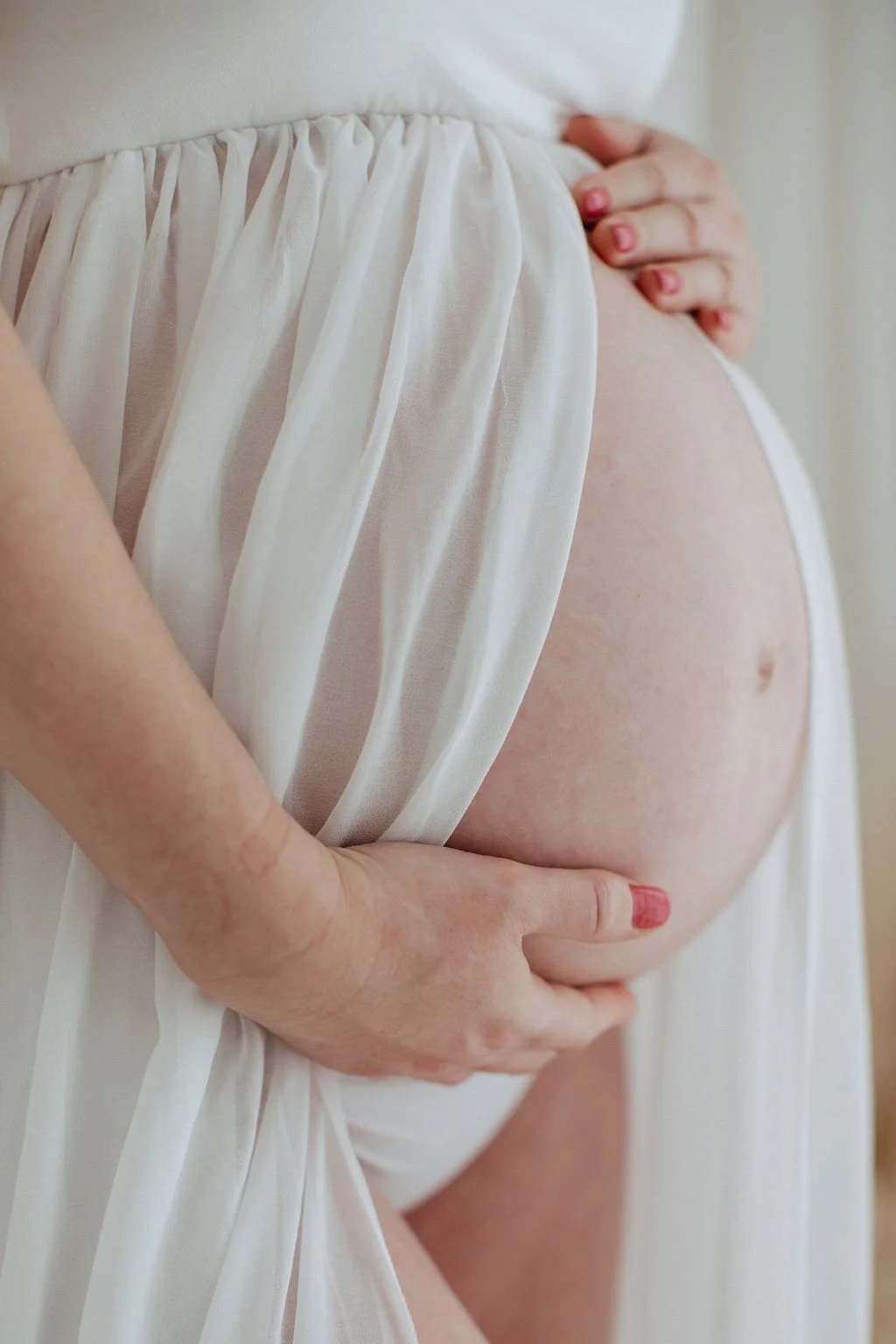 Maternity photographer Bedford