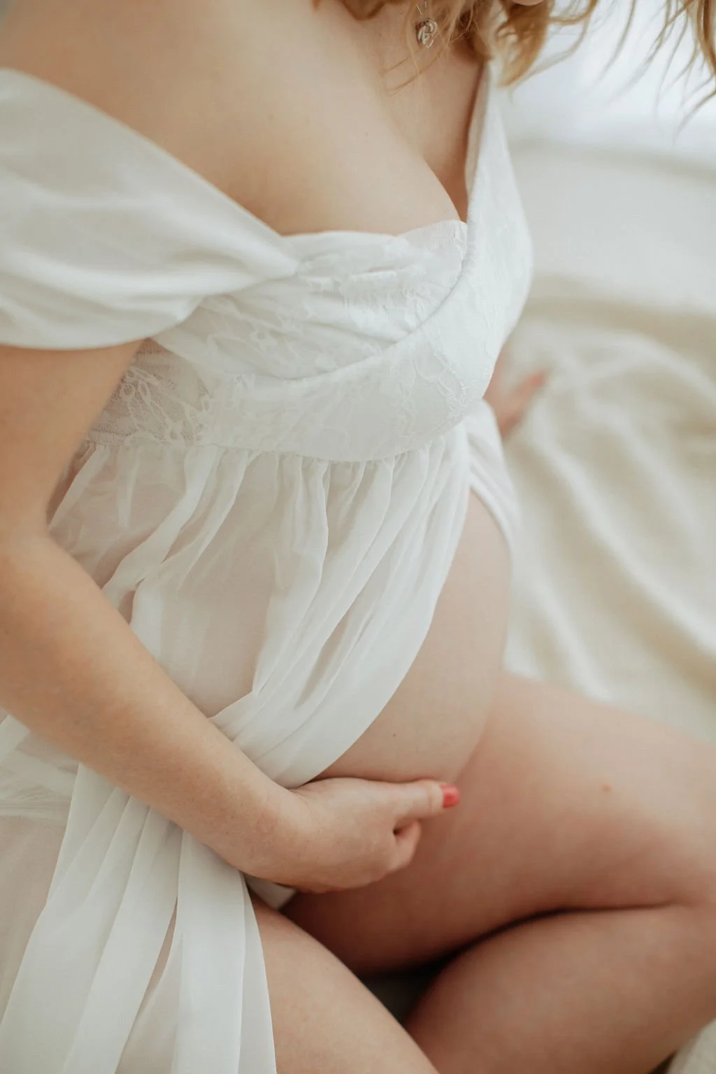 Maternity photographer Bedford