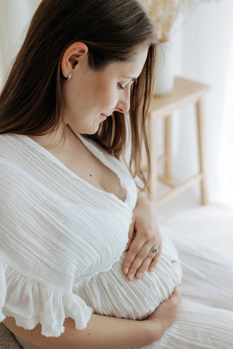 Maternity photographer Bedford Bedfordshire