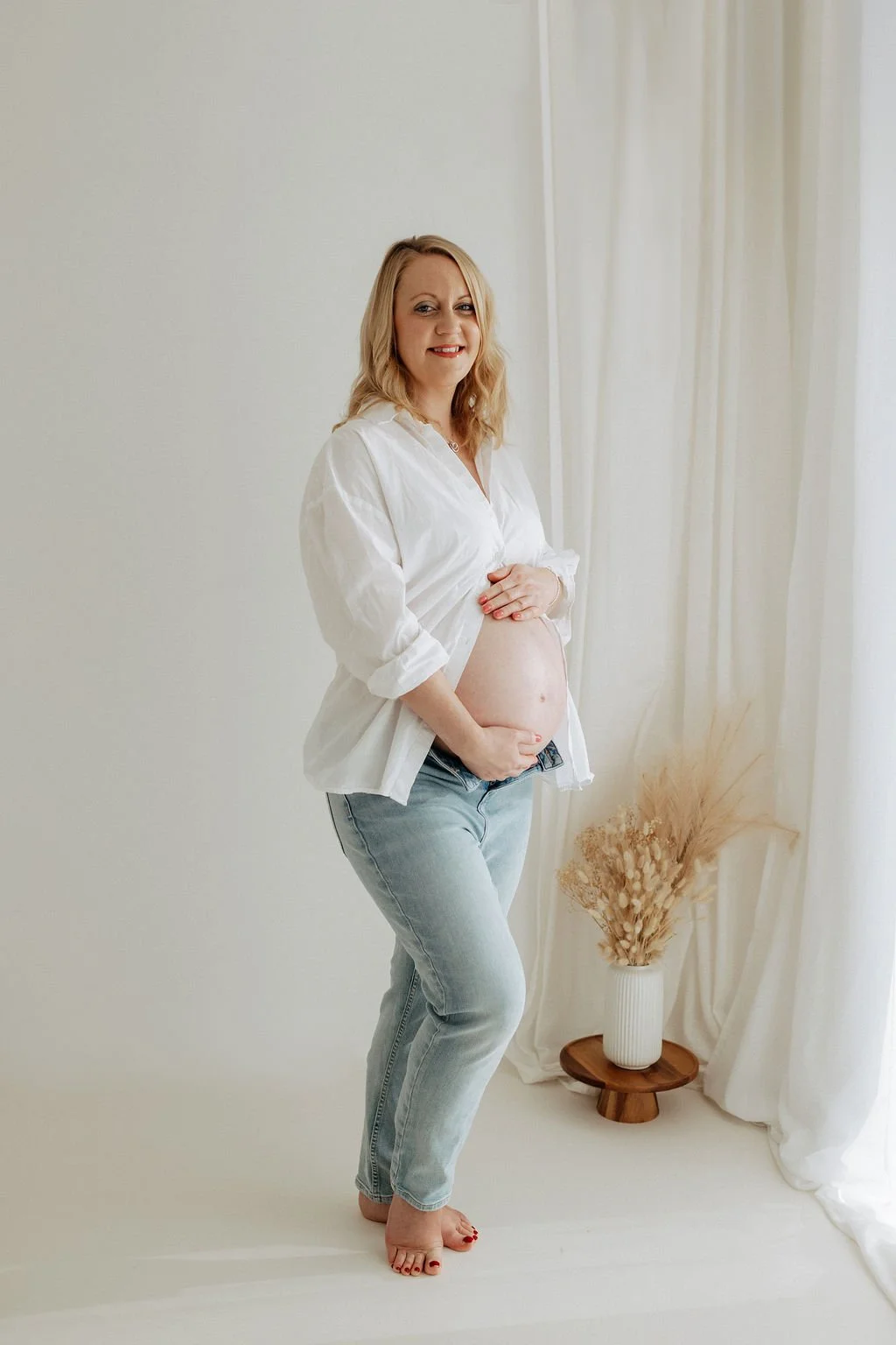 Maternity photographer Bedford