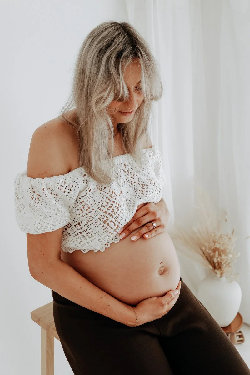 Maternity photographer cambridgeshire Bedfordshire