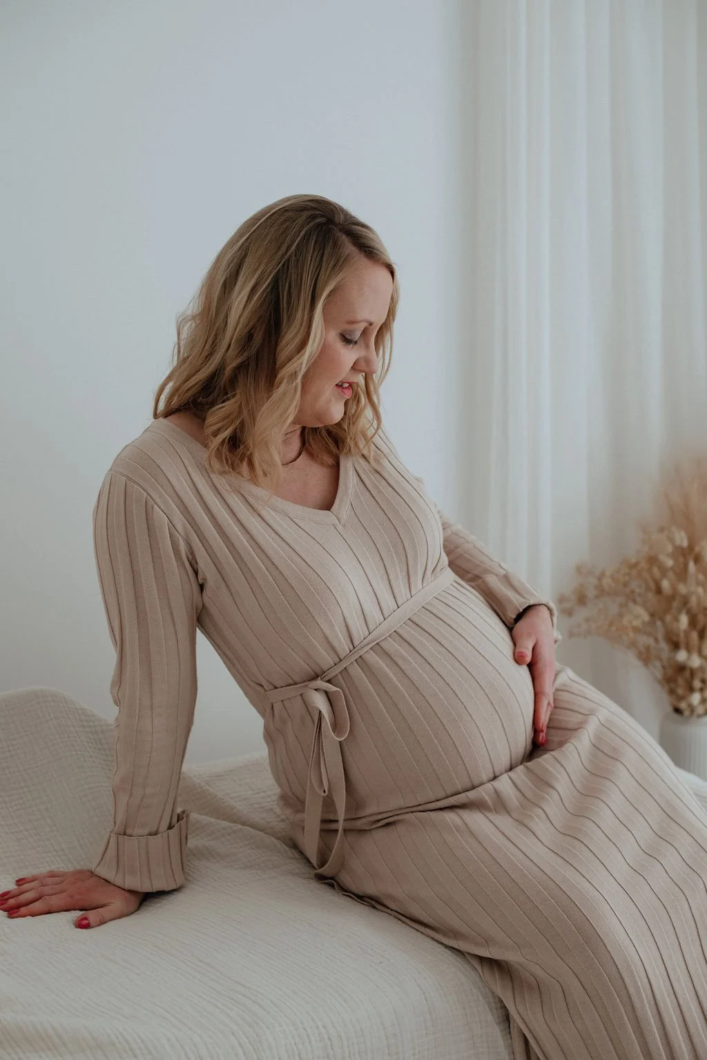 Maternity photographer Bedford