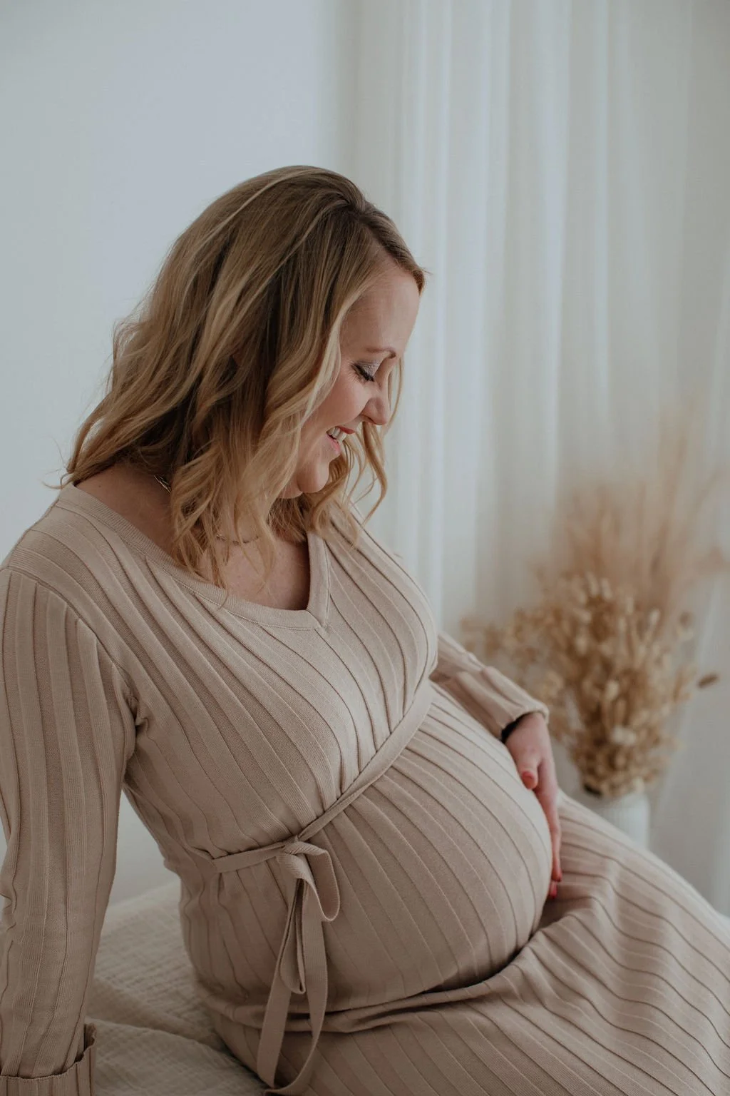 Maternity photographer Bedford