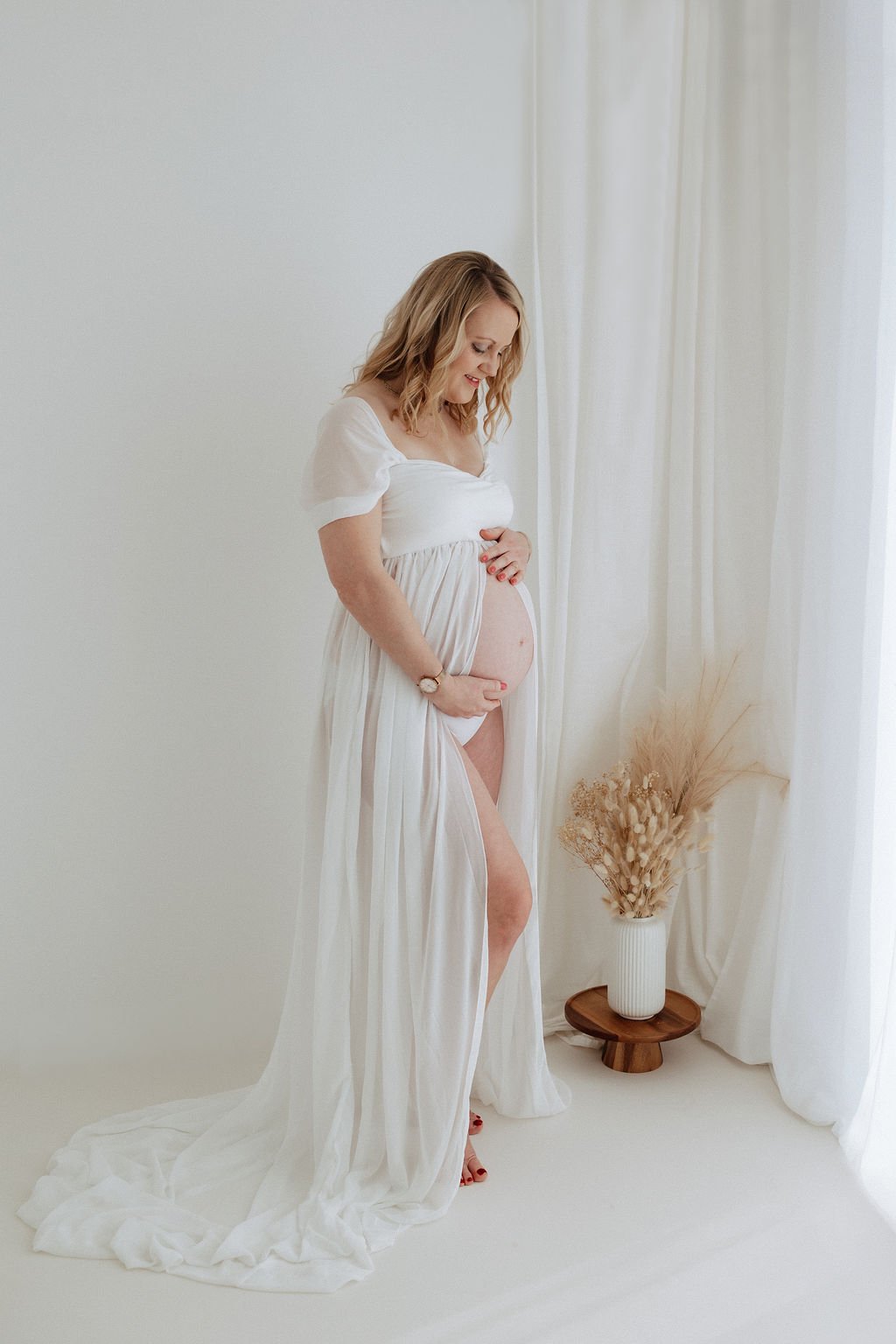 Maternity photographer Bedford