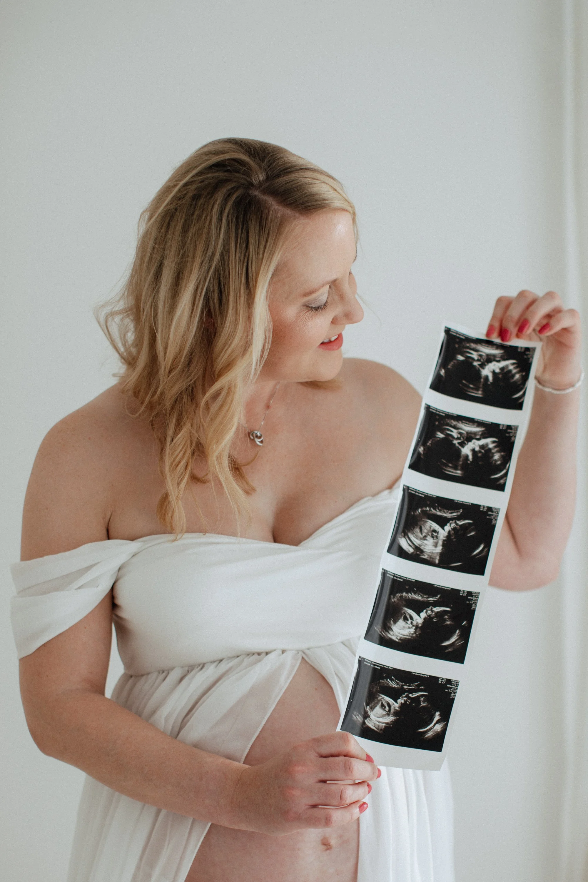 Bedford Maternity photographer-13.jpg