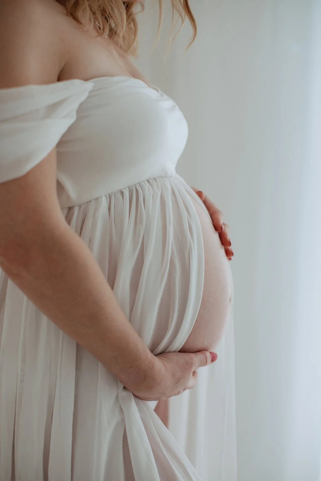 Maternity photographer Bedford