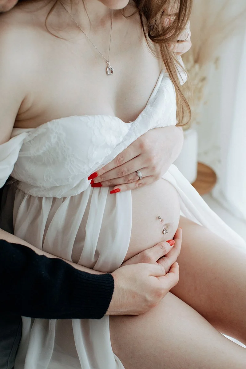 Maternity photographer Bedford-6.jpg