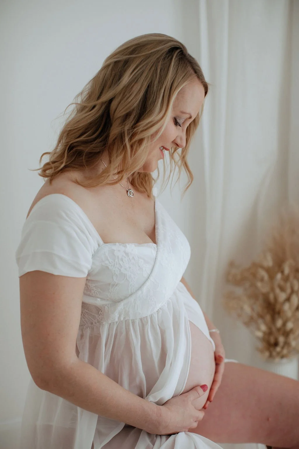 Maternity photographer Bedford