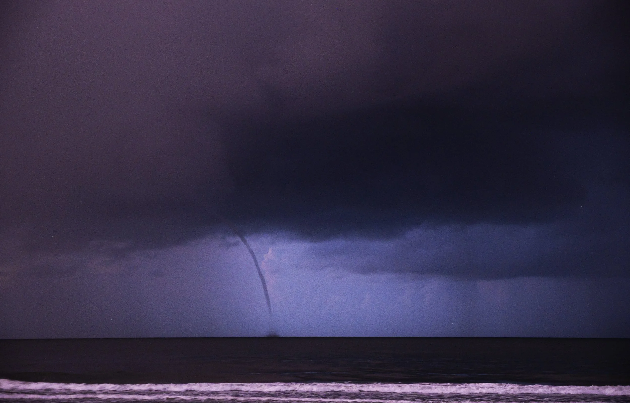 L81 Folly Beach Waterspout