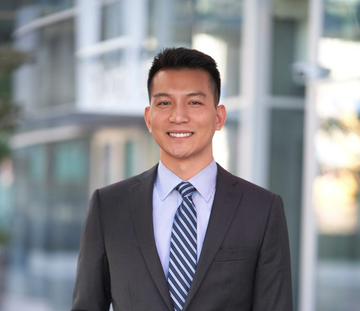 Leon Nguyen Headshot.png