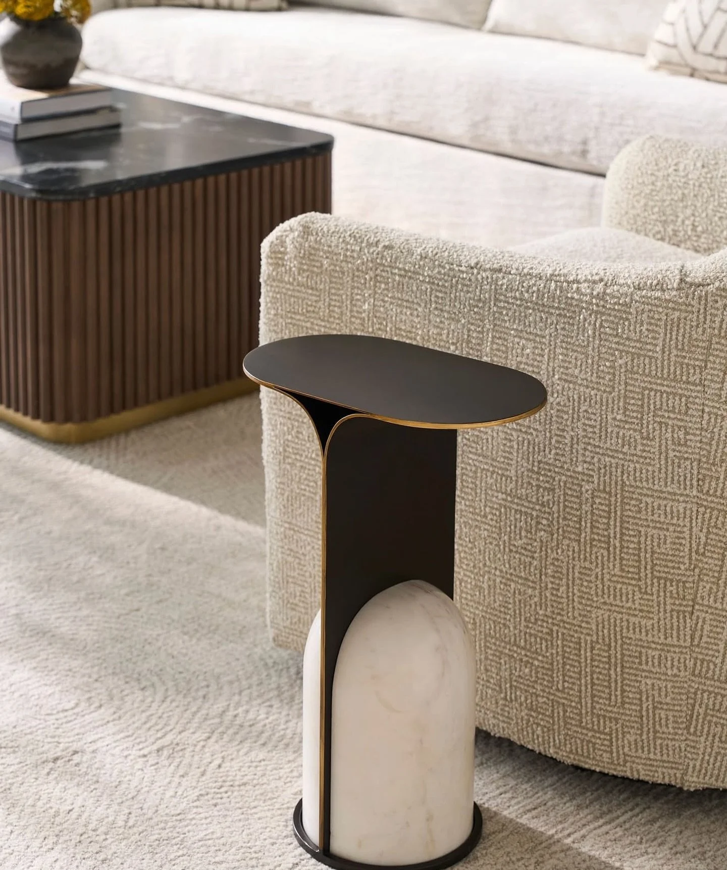 What drink of choice would you set on this table? 🍸

The Solstice Drink table by @fairfieldchair 

Available at @whitneyevansltd 
Located at the @denverdesigndistrict
595 S. Broadway, Suite 109w
Denver, Colorado 80209
1(303)777-1886

#interiordesign