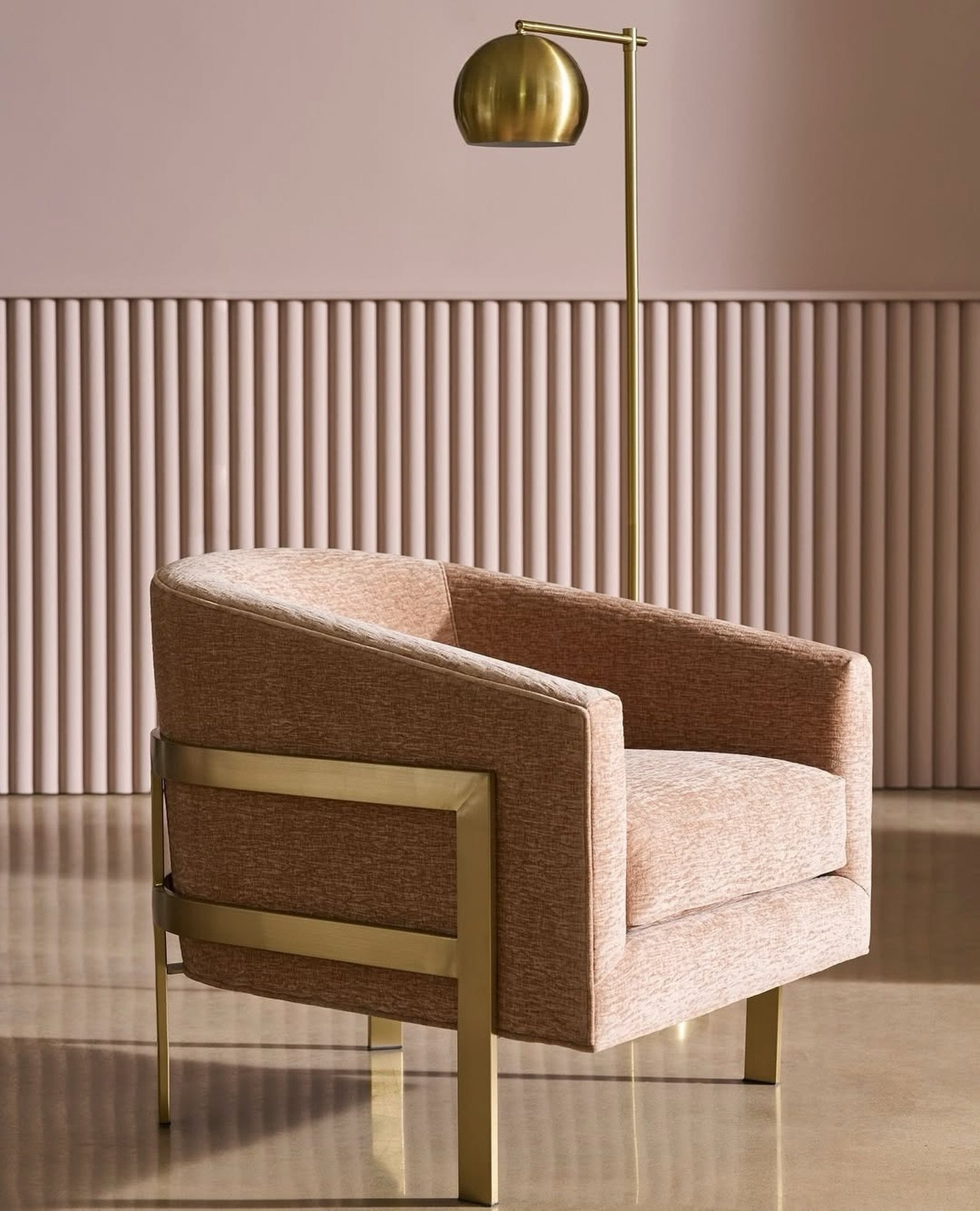 The Zsa Zsa Lounge Chair by @fairfieldchair boasts a rounded, barrel-shaped backrest that delivers plush, luxurious comfort. Its light and airy design creates an ideal chair for any commercial space.⁠

Available at @whitneyevansltd
Located at the @de