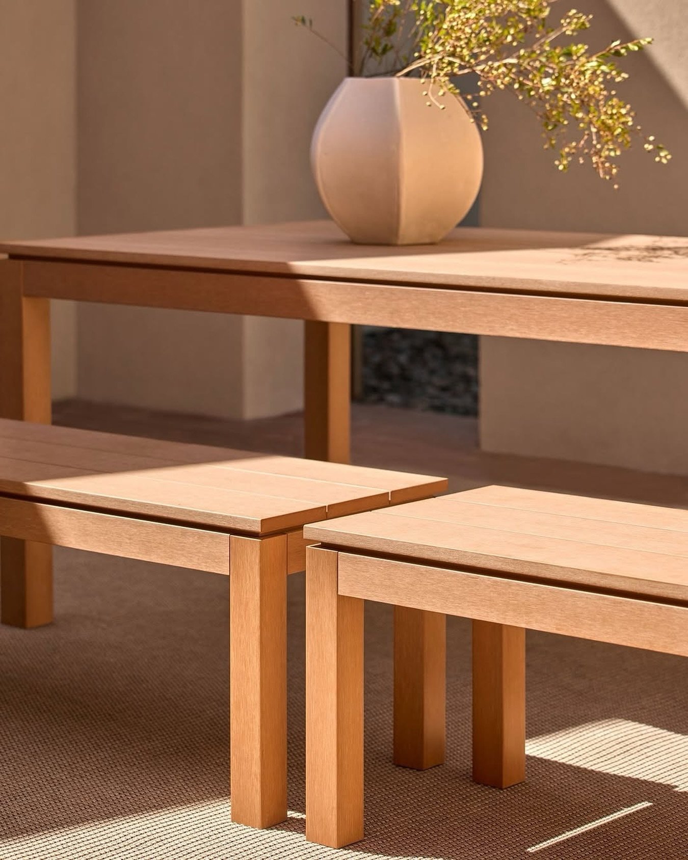 Fully recyclable materials that are made to last and to begin again with integrity featuring the @point1920_official Kubik Collection by Gabriel Teixid&oacute;

Available at @whitneyevansltd
Located at the @denverdesigndistrict
595 S. Broadway, Suite