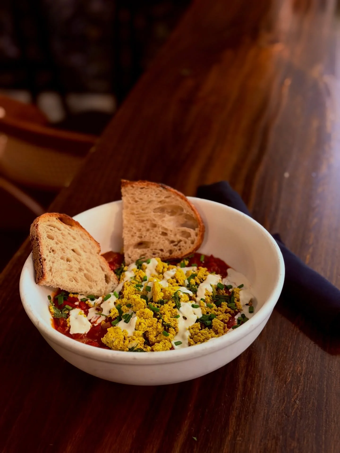 another cozy day in? 🌧️ perfect for shakshuka