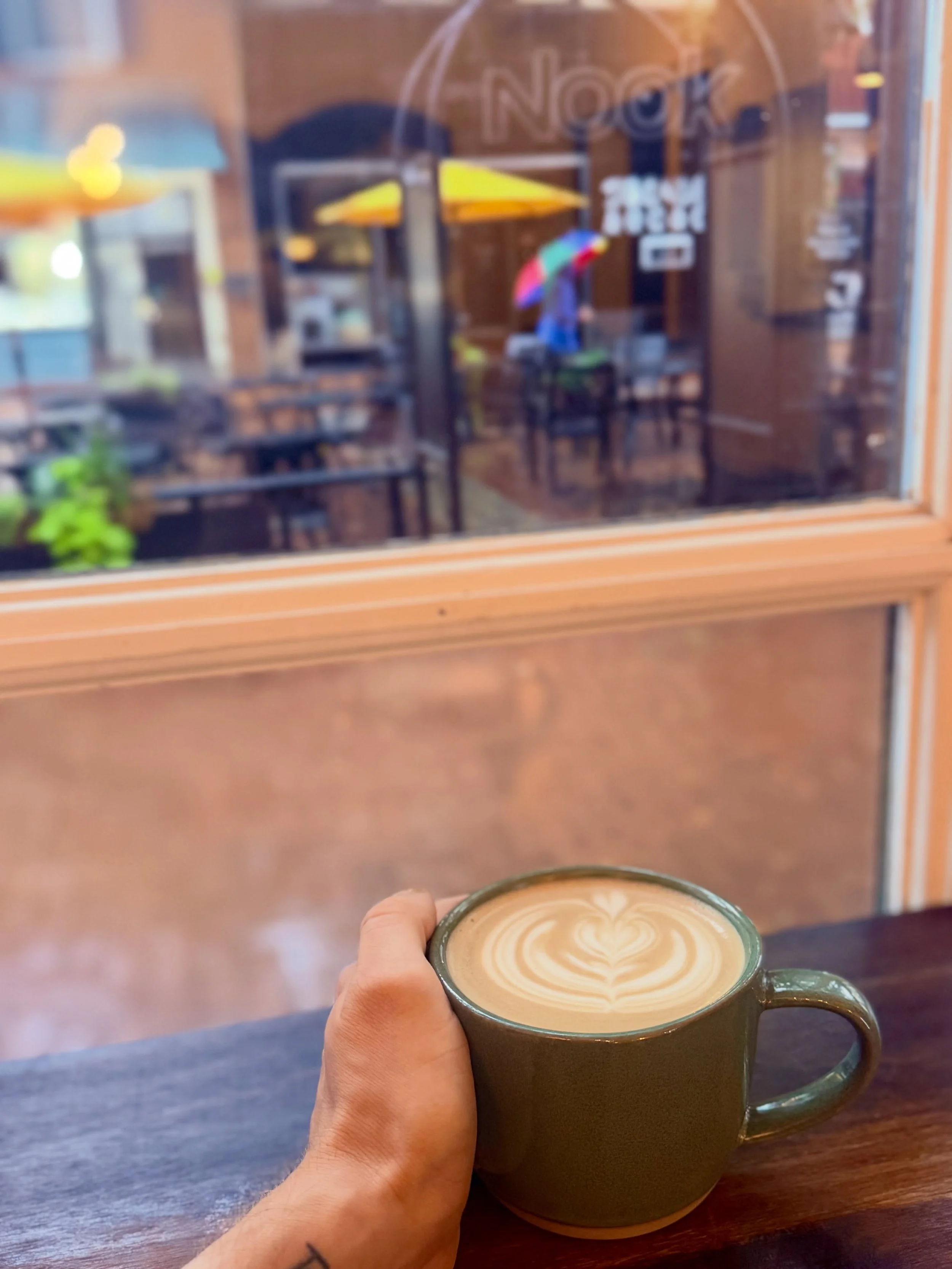 Serving up Black Sesame Lattes for October! The savory nuttiness of this housemade black sesame syrup pairs SO well with our spro (@jbirdsupply &lsquo;s The Betty). Definitely come try it during peak spooky season while it&rsquo;s here 🖤