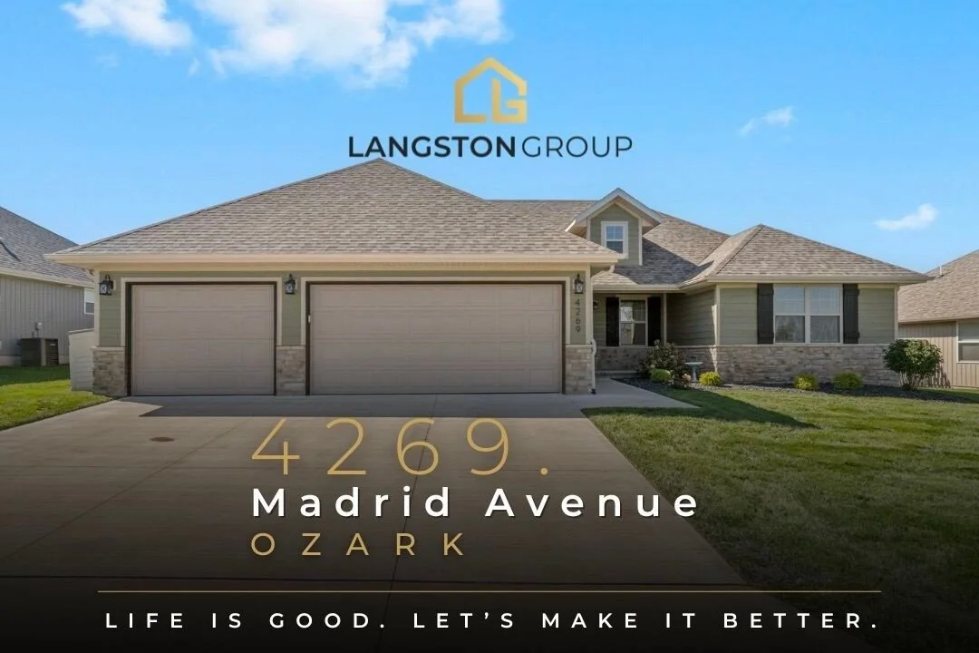 🏡 Modern Living Meets Ozark Charm
Built in 2022, this stunning 4-bedroom, 2-bath ranch blends modern luxury with everyday comfort. From the open-concept layout and elegant stone fireplace to the gourmet kitchen with granite countertops and a gas ra