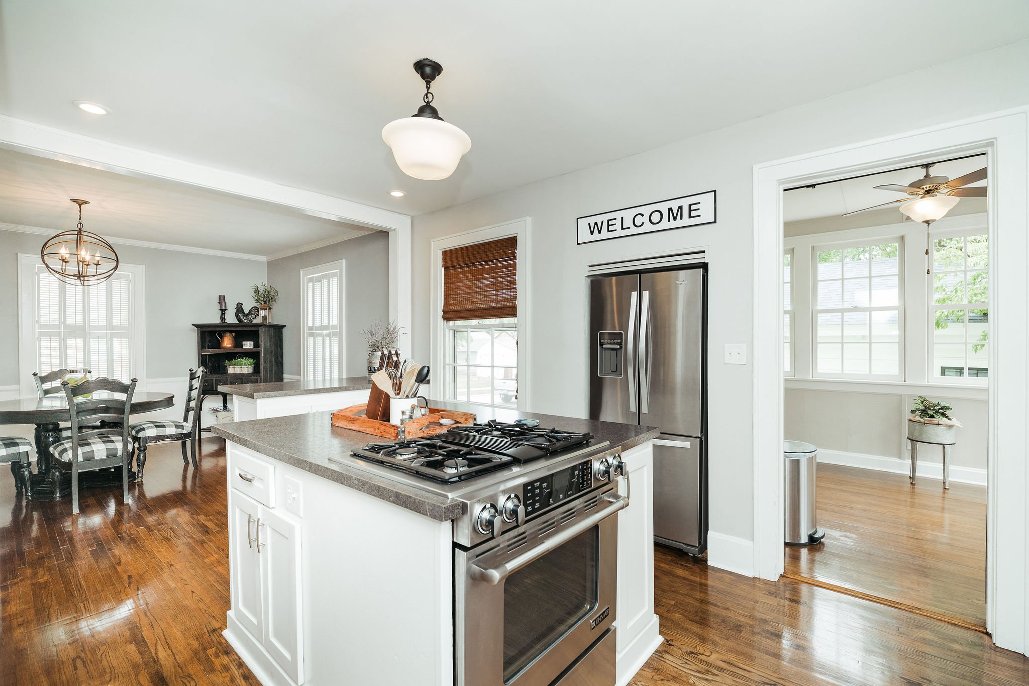1501EWalnutSt-22.jpg