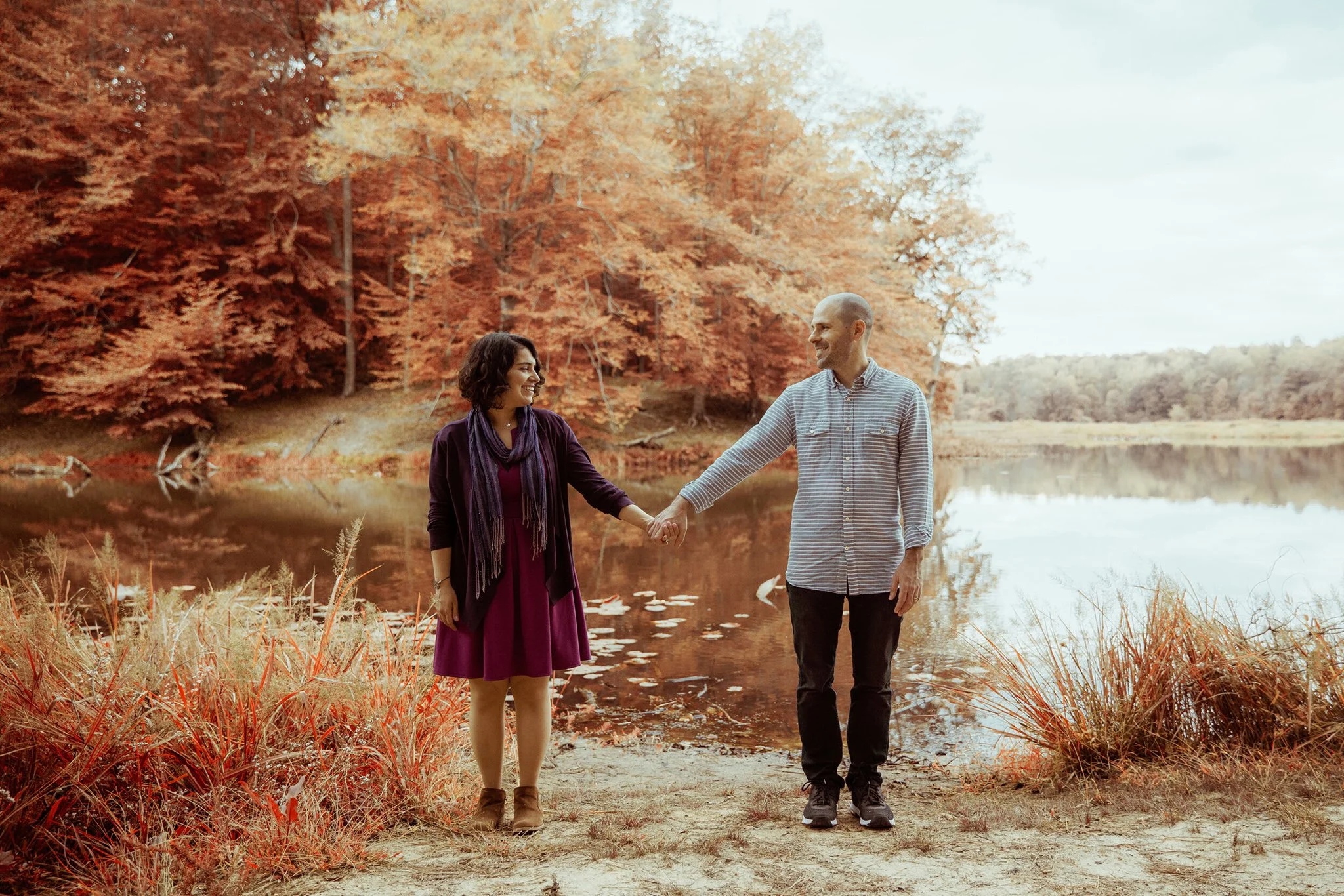 Engagement Fall Pictures.jpeg