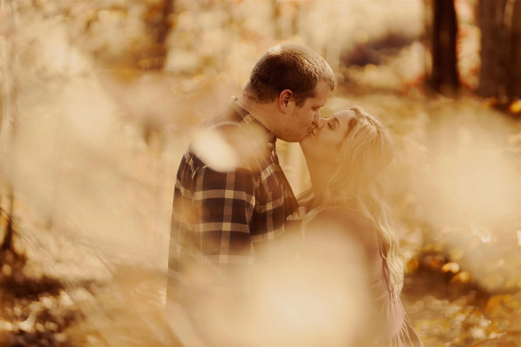 Fall Engagement Portrait.jpeg