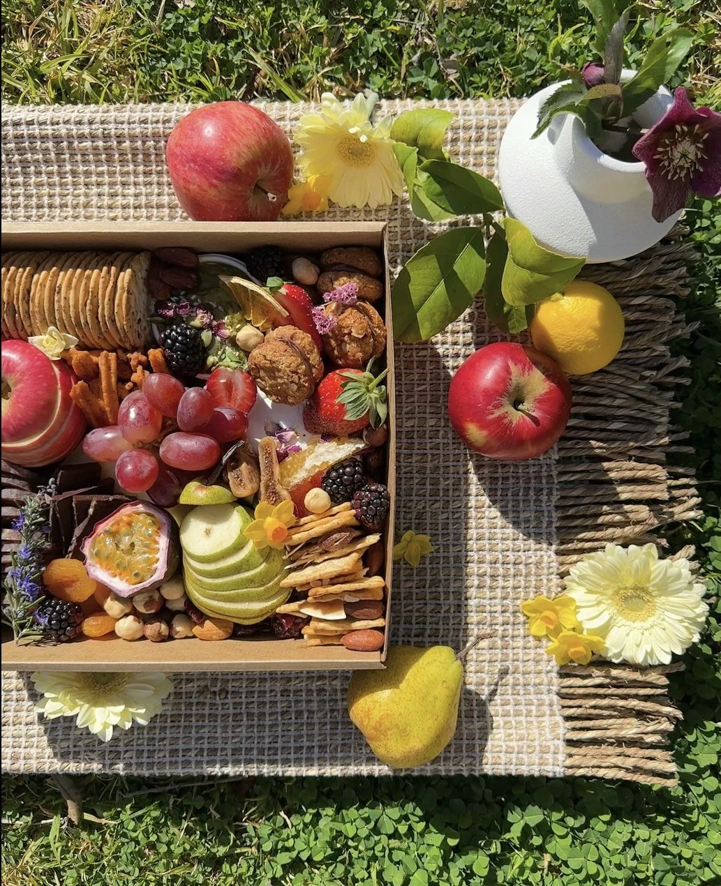 Locals Box — Prim & Platter