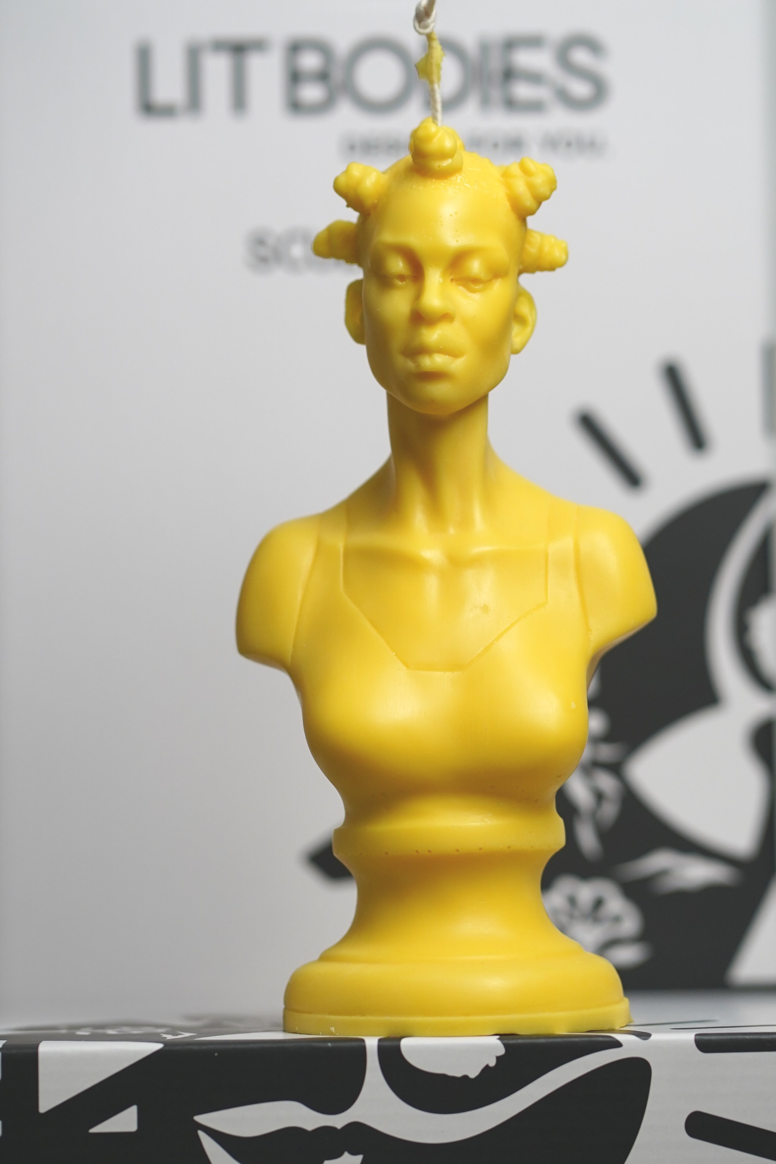 Kelis+Front.jpg