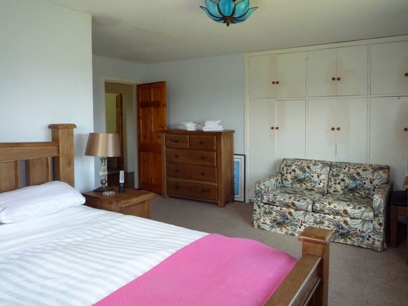 10601647.jpg