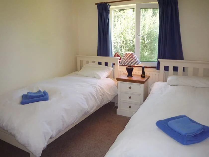 3rd  bedroom.jpg