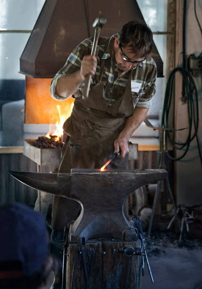 Raymond forging demonstration at Iron Ridge Quarry