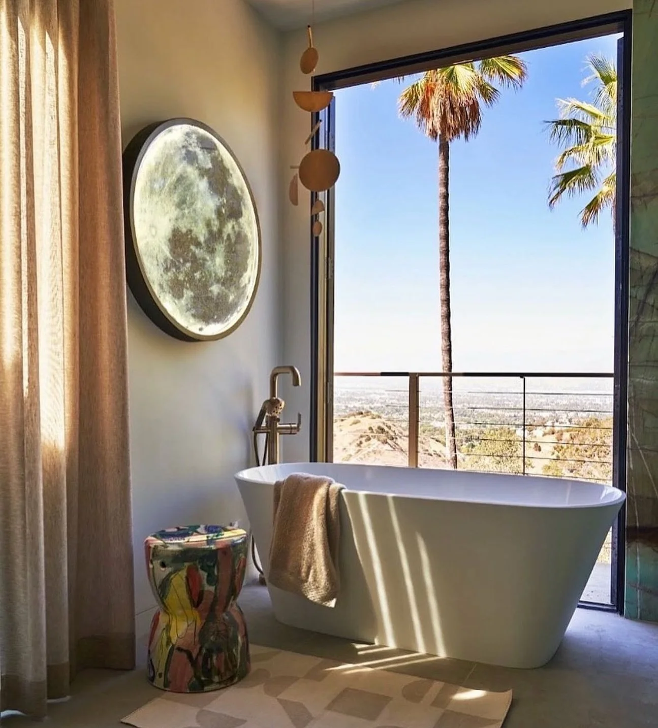 Primary bath at our Mulholland project 🌞🌴