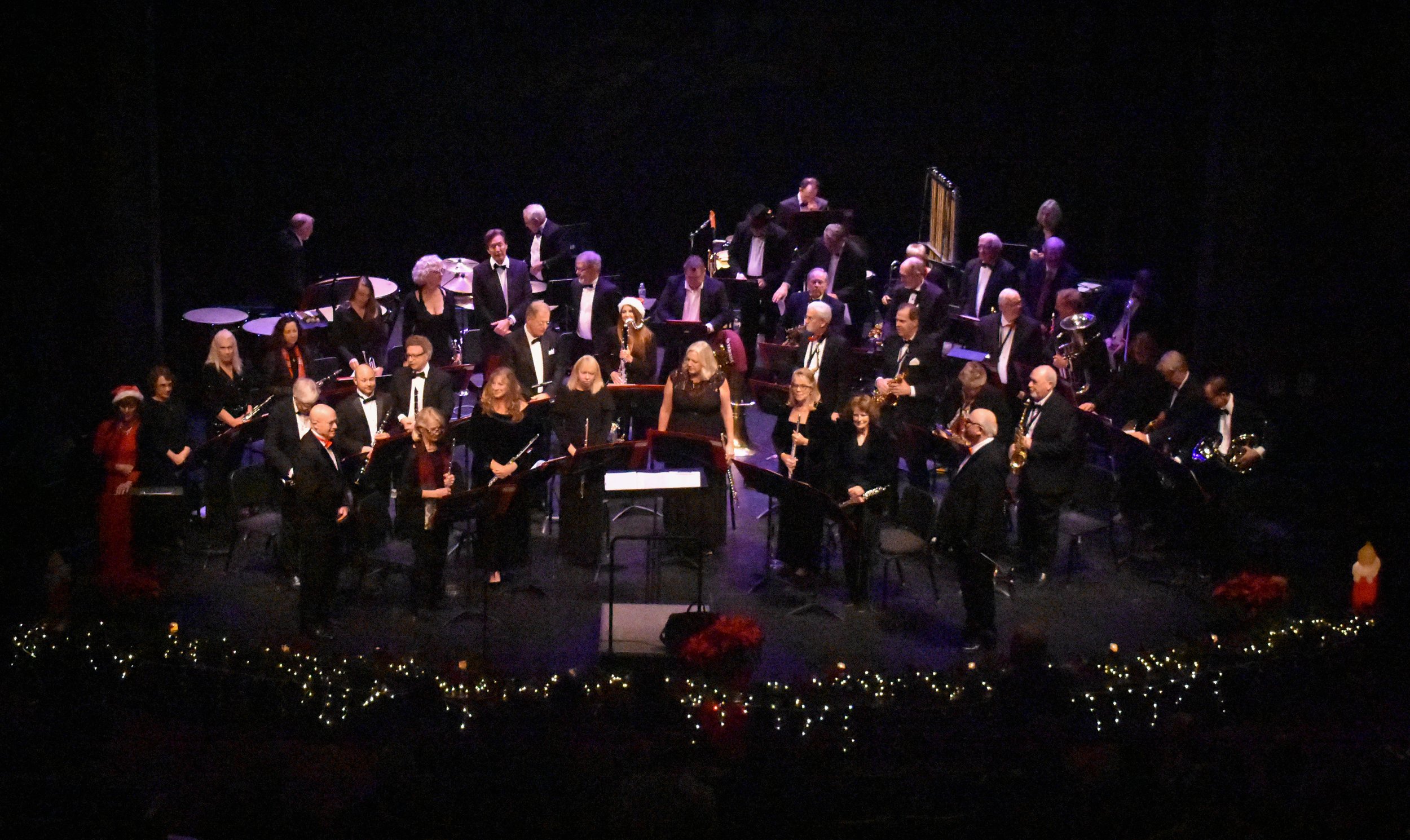 12-19-2021 LCB Holiday Concert by Peyton Webster80-35.jpg