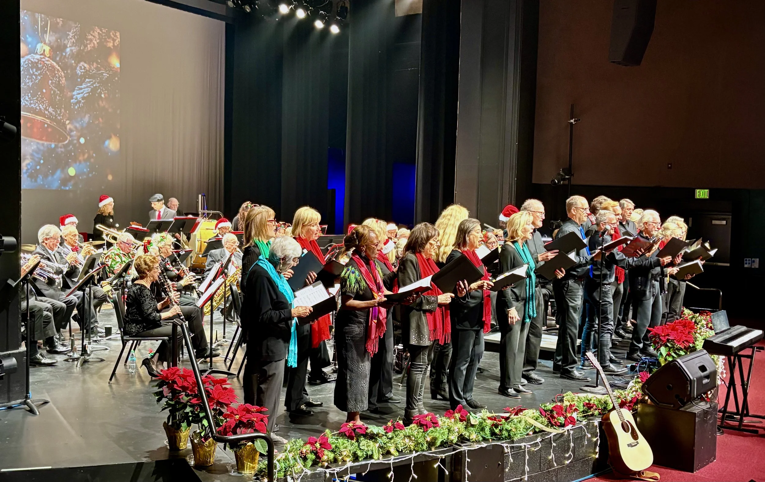 LCCB Holiday Concert 202521.jpeg