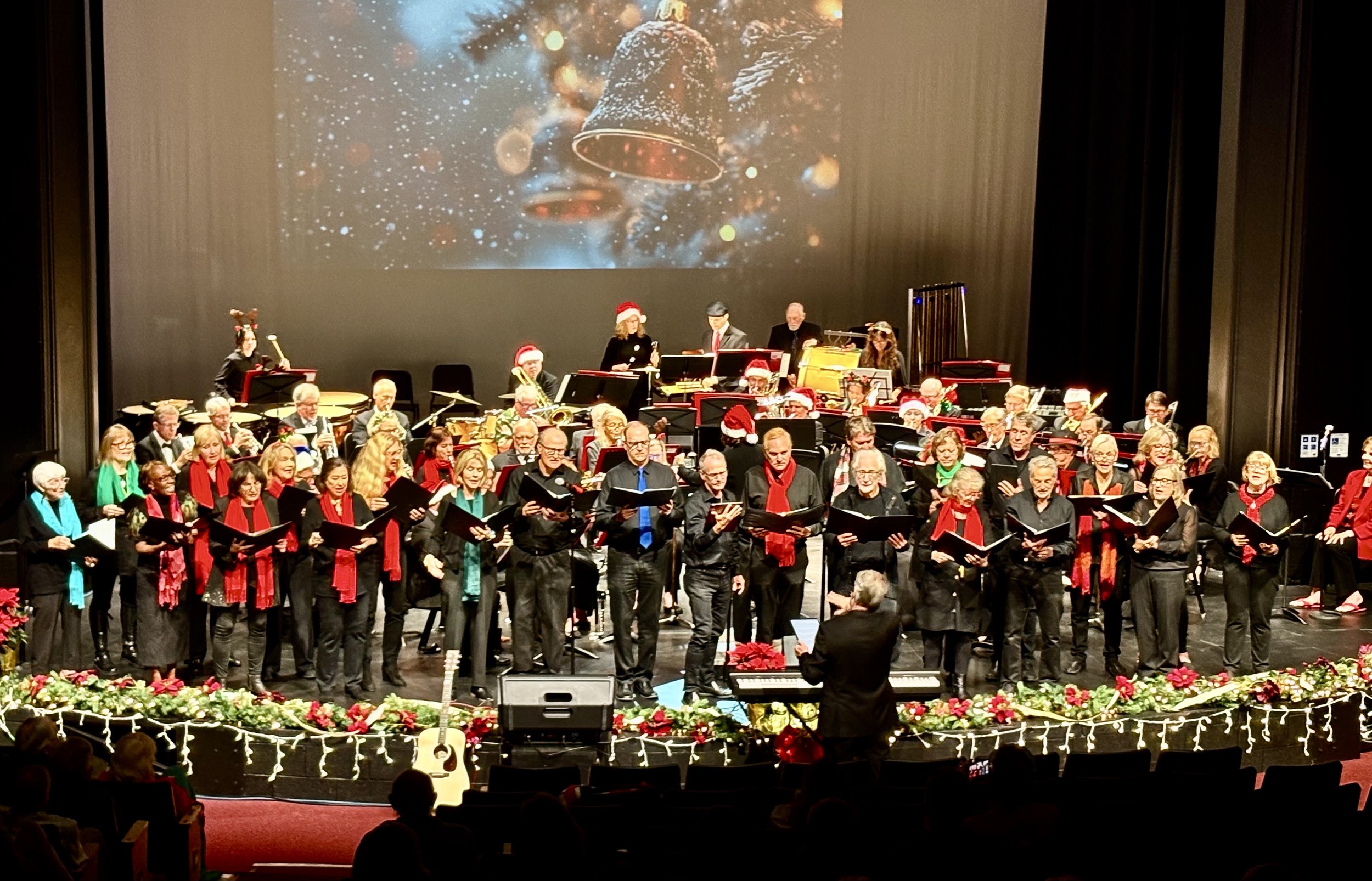 LCCB Holiday Concert 202524.jpeg