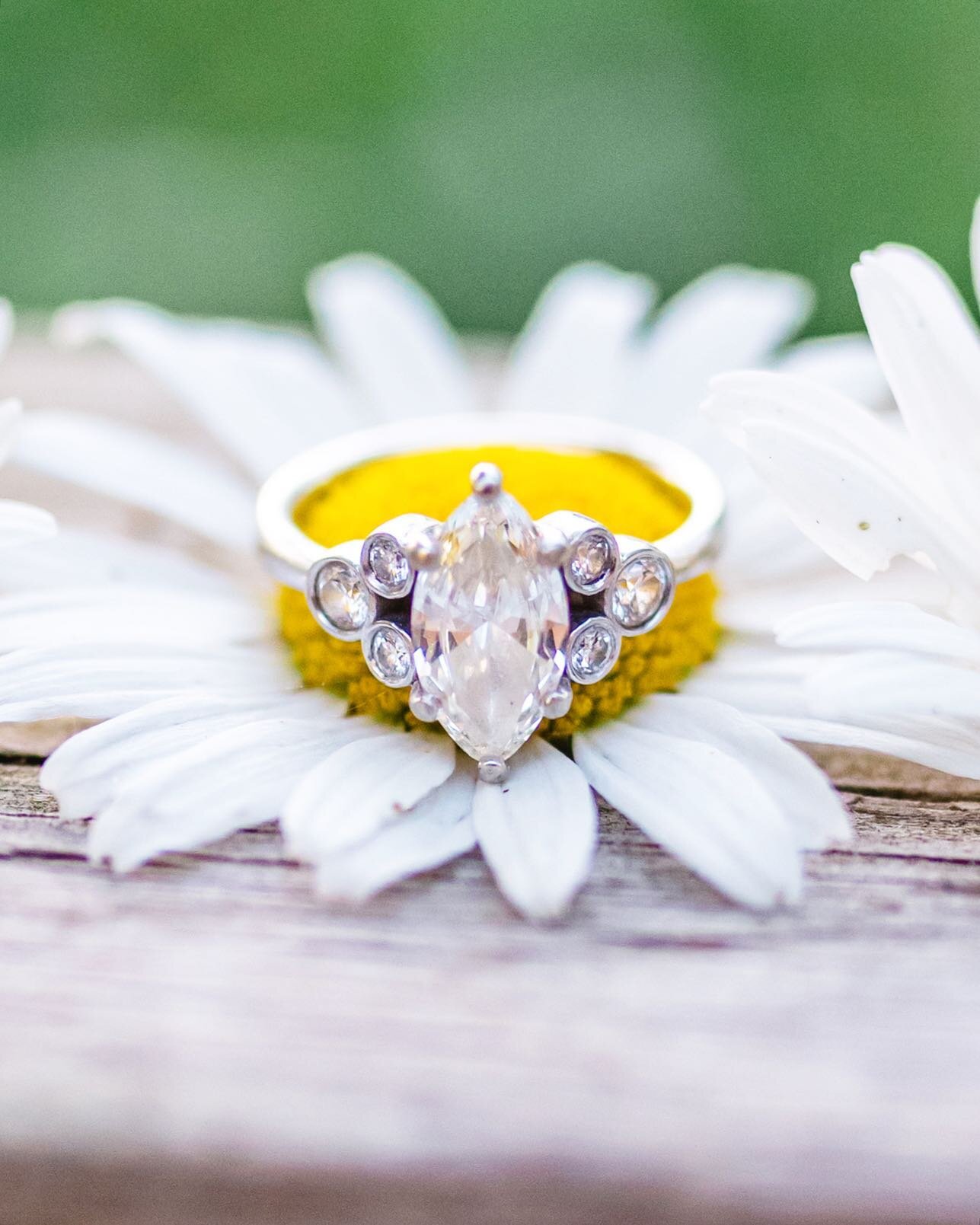 Just recovered from all the chigger bites I received while getting this ring shot two months ago. (Only partially kidding 😜) 
⠀⠀⠀⠀⠀⠀⠀⠀⠀
#morejoyphotography #morejoy #indianapolisphotographer #indyphotographer #indianaphotographer #indianapolisweddin